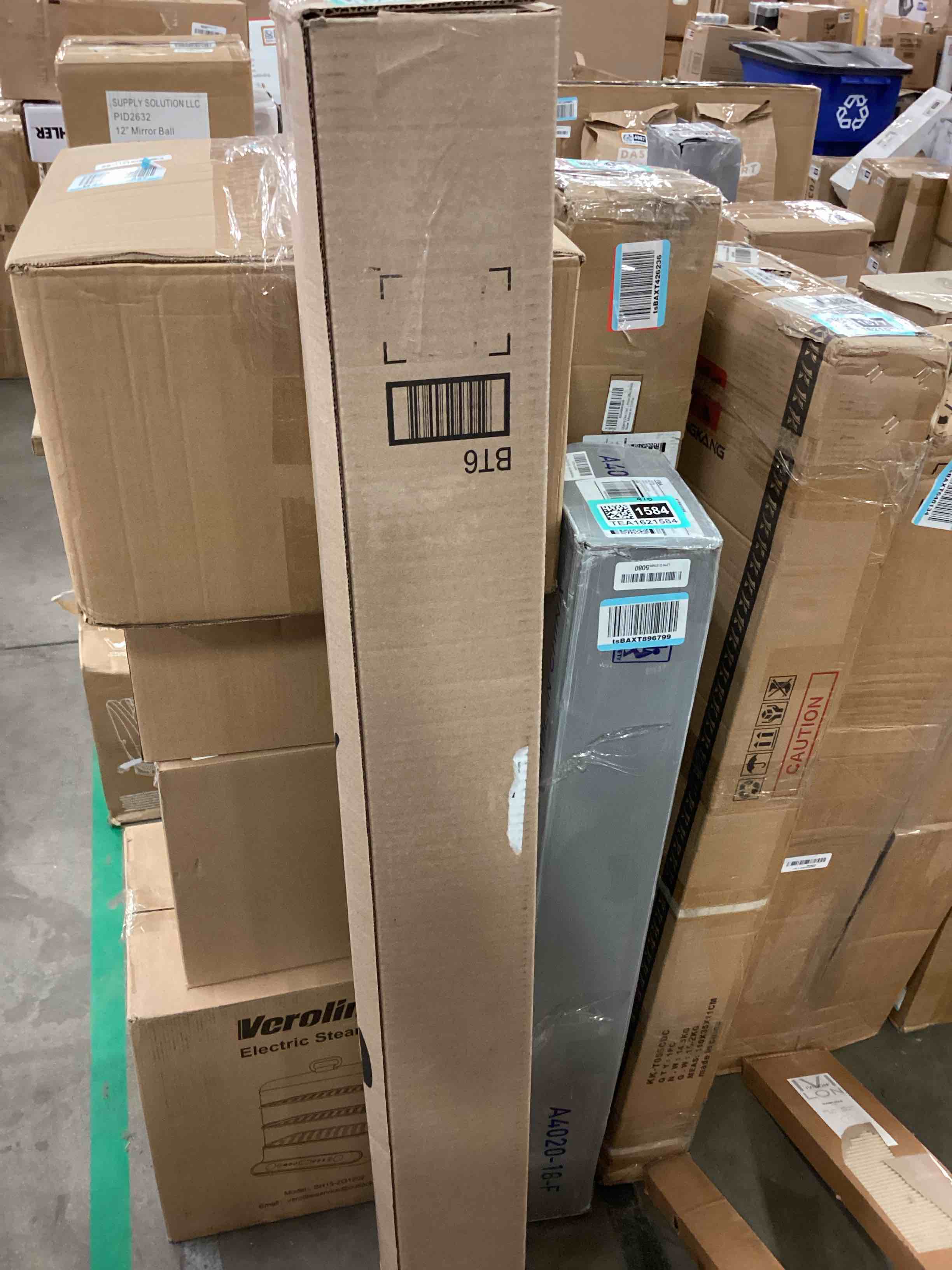 https://s3.amazonaws.com/lotting-images-prod/bidfta/TEA1621585_1745853789880.jpeg