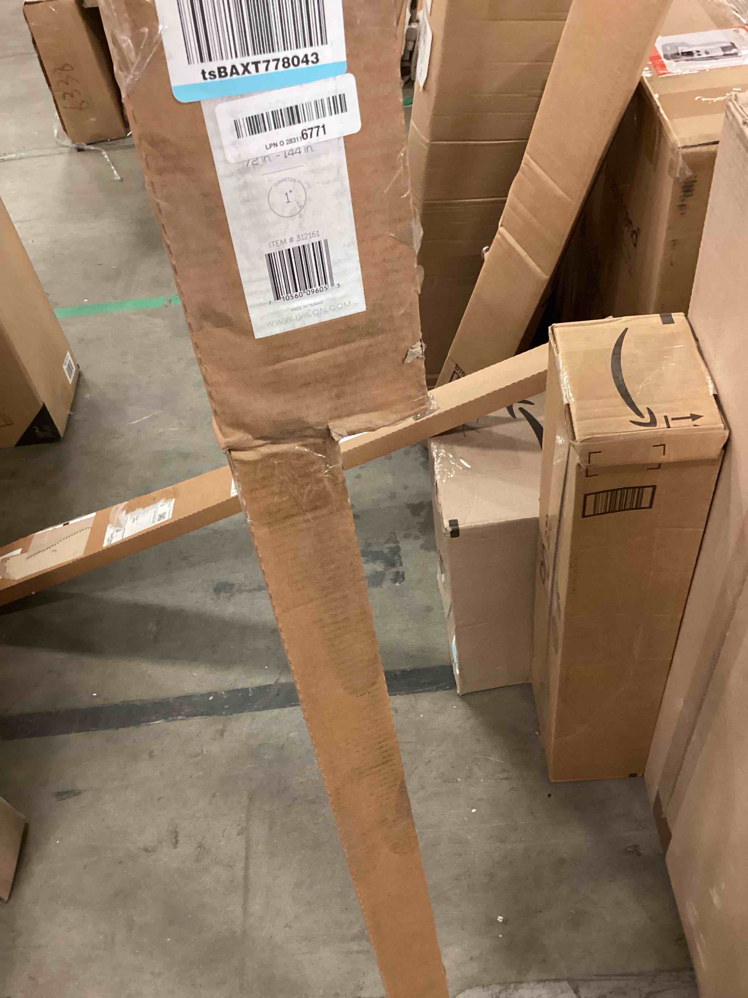 https://s3.amazonaws.com/lotting-images-prod/bidfta/TEA1621586_1745853847609.jpeg