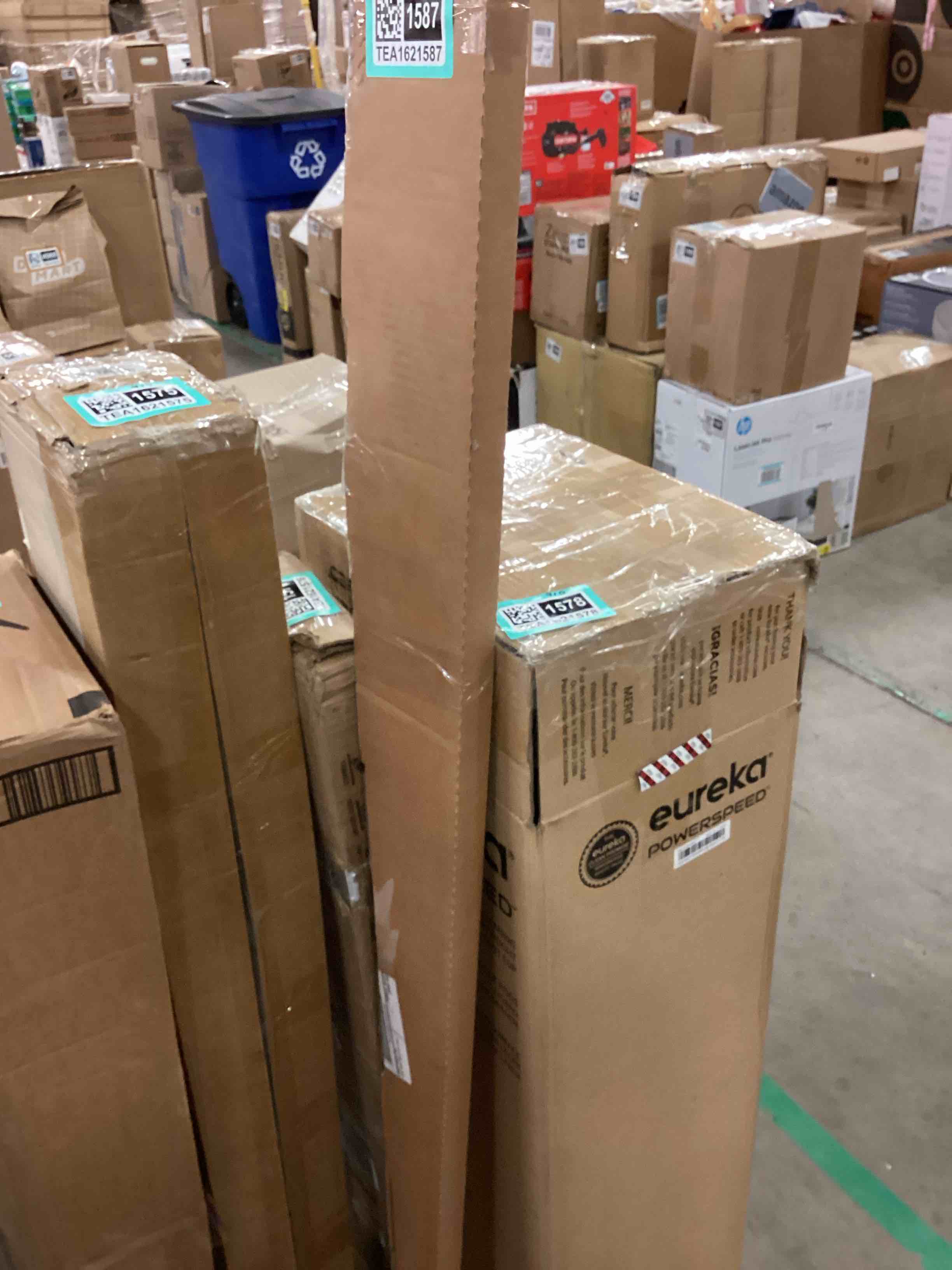 https://s3.amazonaws.com/lotting-images-prod/bidfta/TEA1621587_1745854300251.jpeg