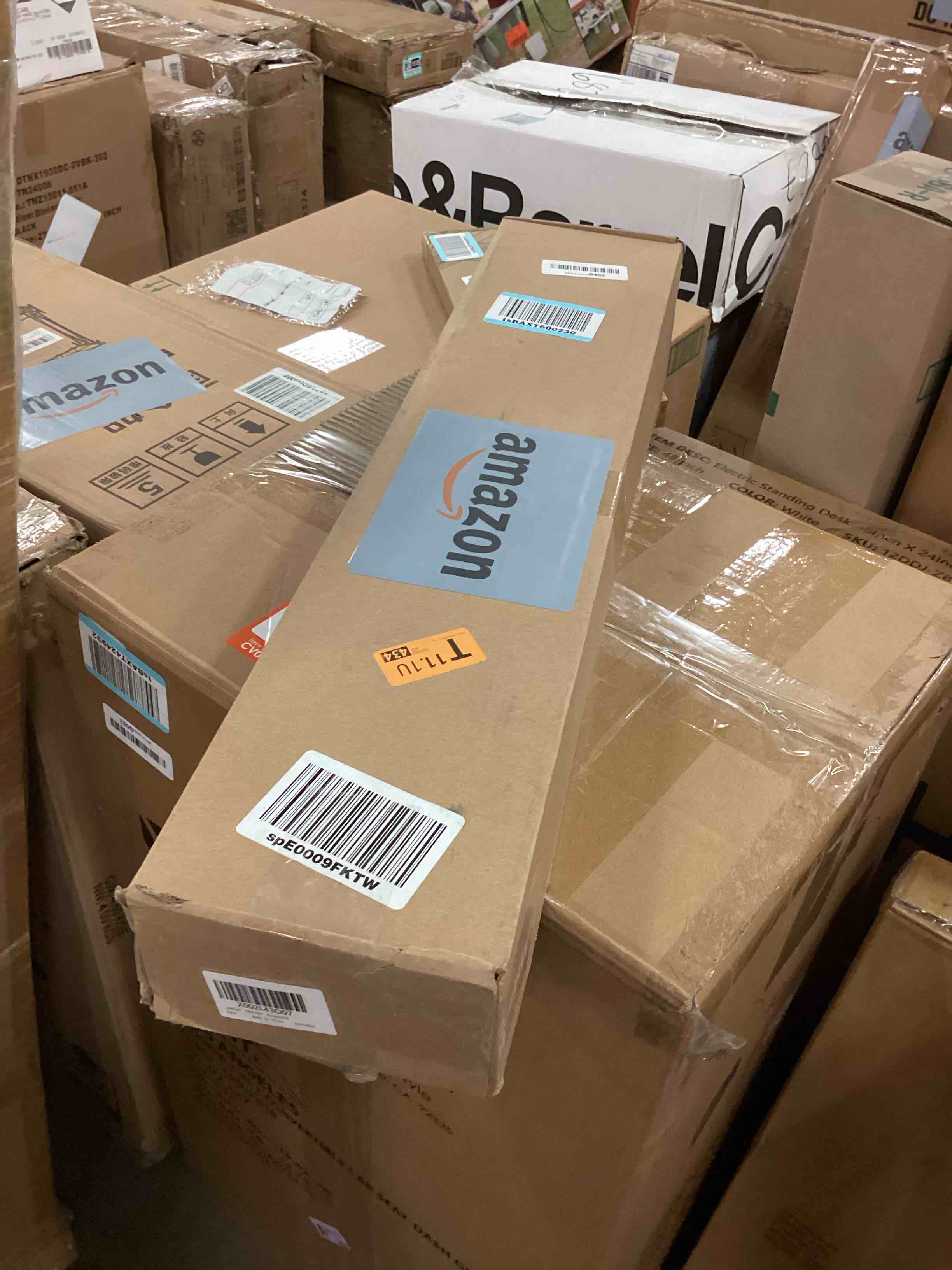https://s3.amazonaws.com/lotting-images-prod/bidfta/TEA1621591_1745855275149.jpeg