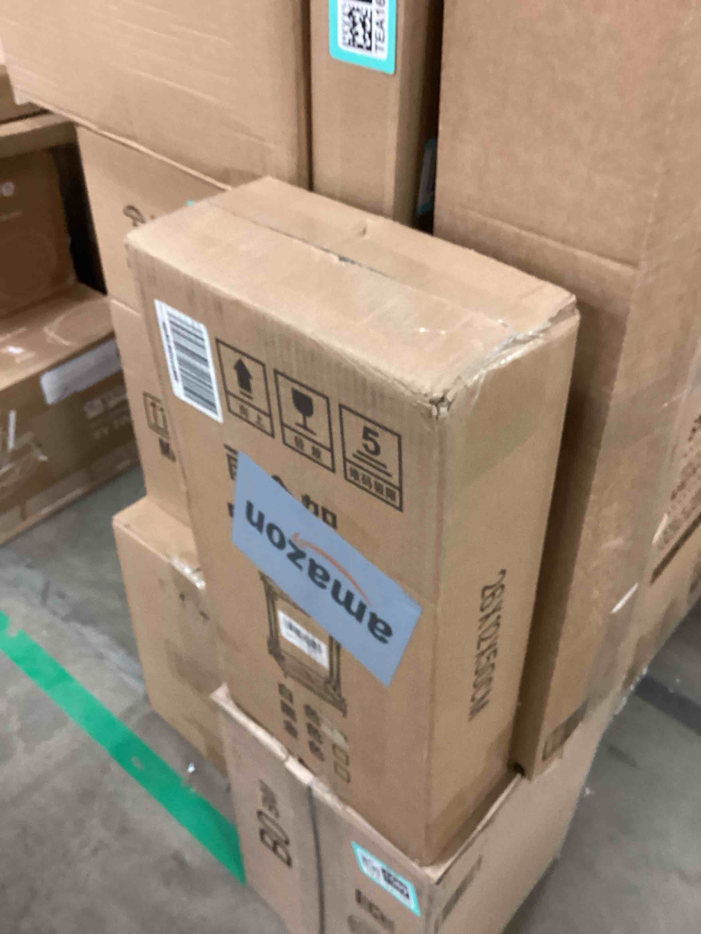 https://s3.amazonaws.com/lotting-images-prod/bidfta/TEA1621596_1745856296036.jpeg