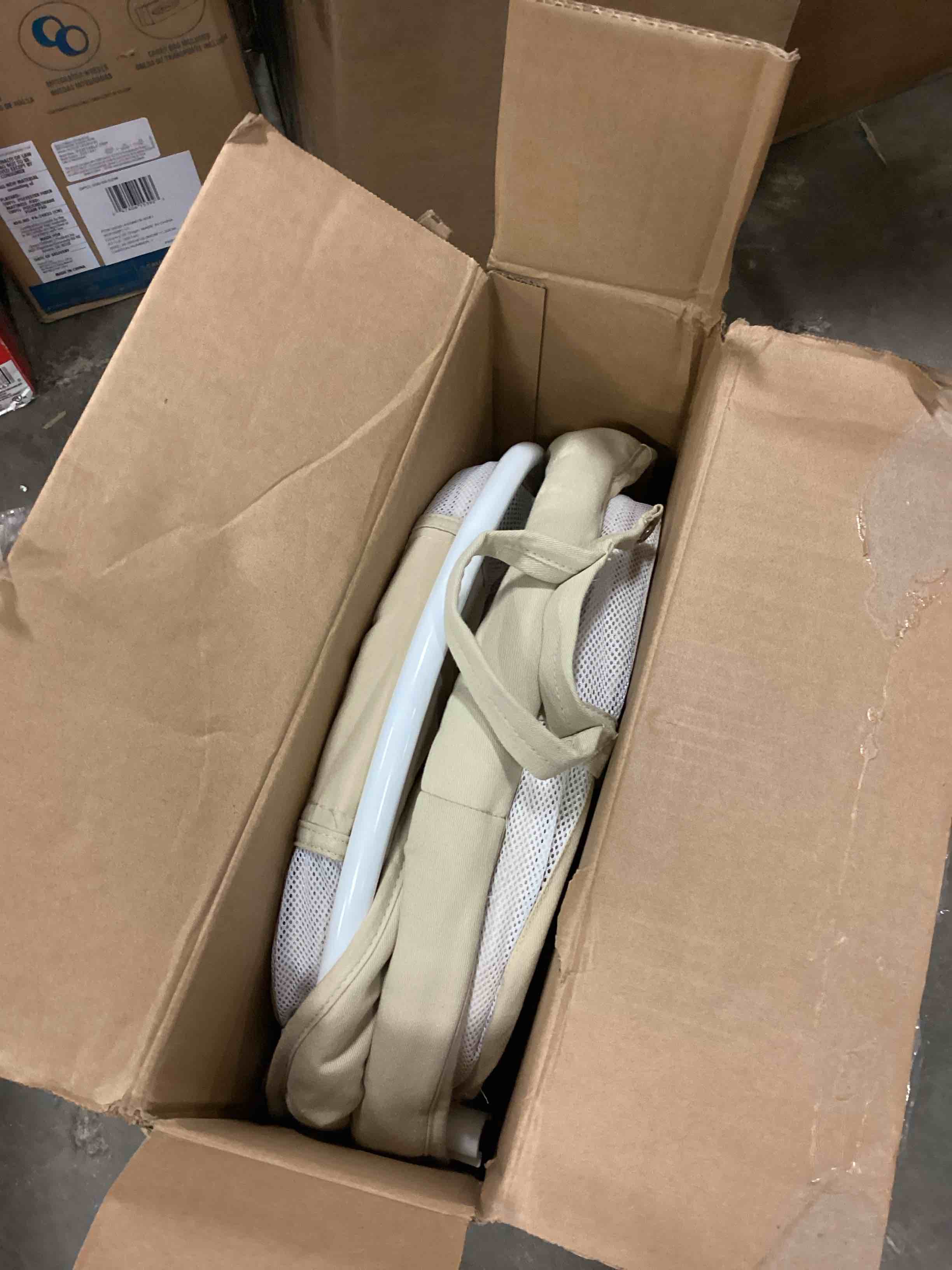 https://s3.amazonaws.com/lotting-images-prod/bidfta/TEA1622231_1746893540887.jpeg