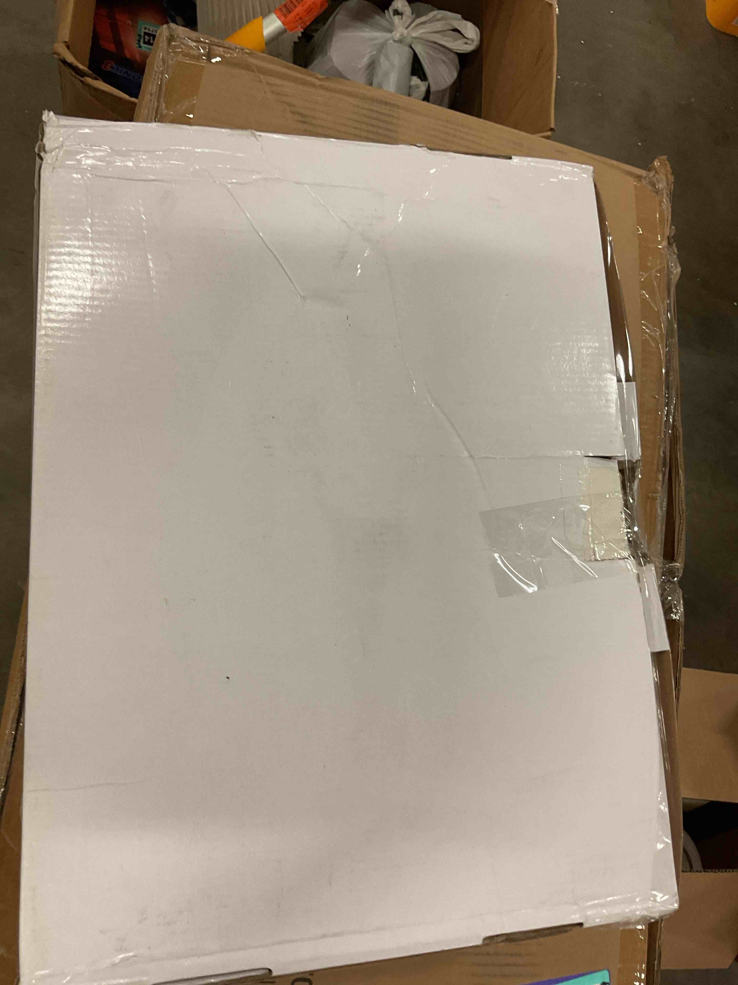 https://s3.amazonaws.com/lotting-images-prod/bidfta/TEA1623530_1750956576224.jpeg