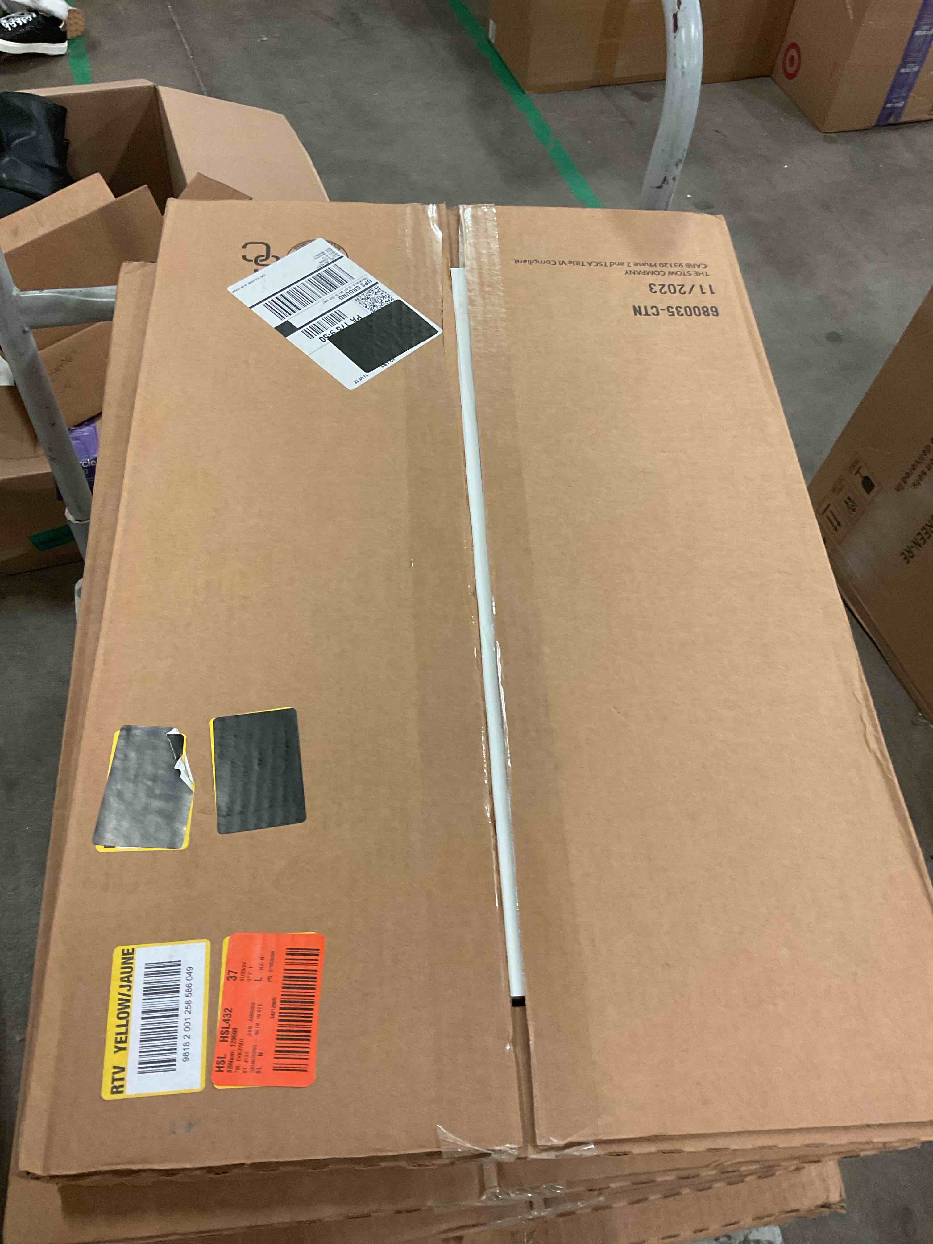 https://s3.amazonaws.com/lotting-images-prod/bidfta/TEA1623561_1750964971169.jpeg