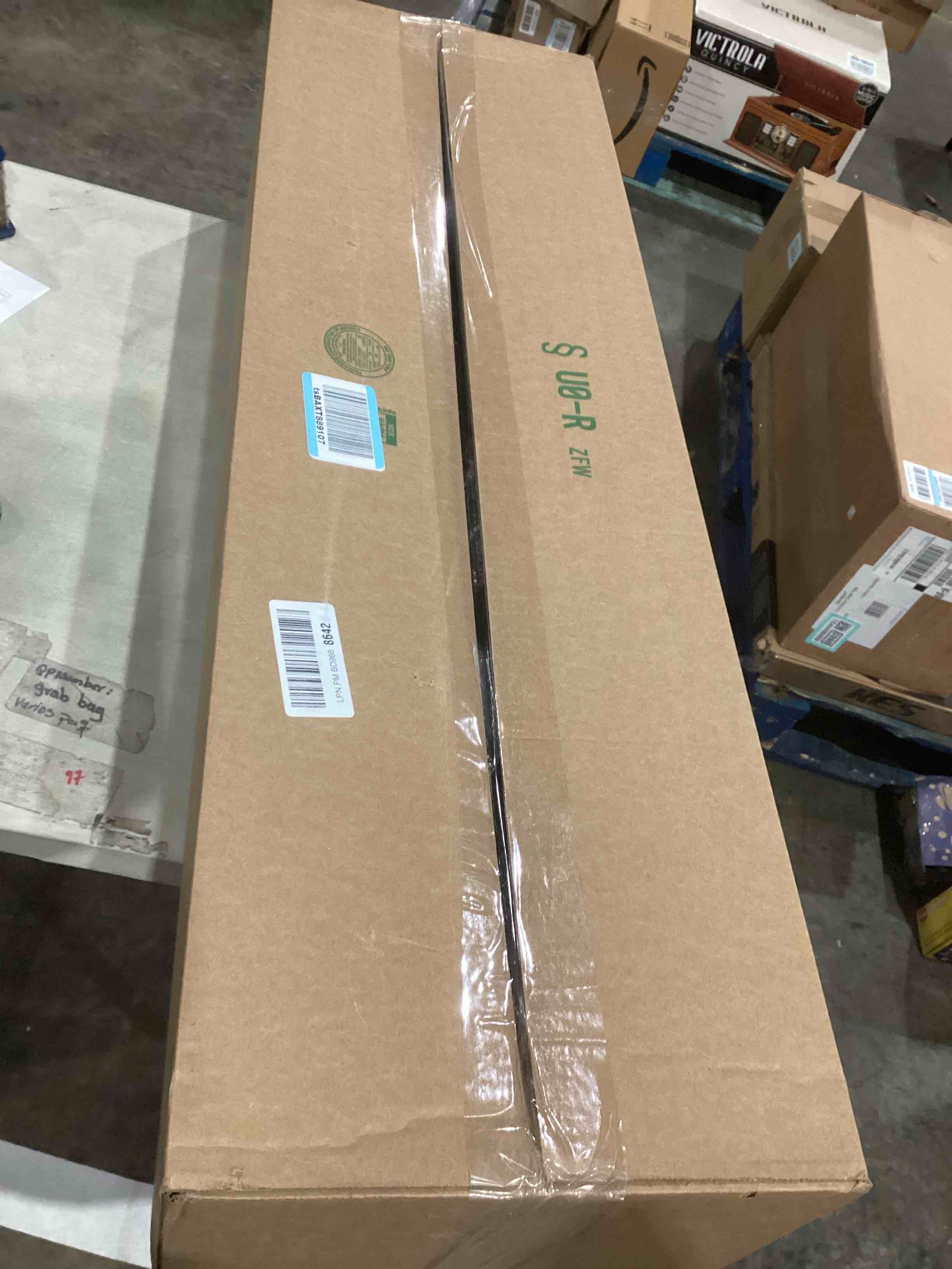 https://s3.amazonaws.com/lotting-images-prod/bidfta/TEA1625639_1740664306382.jpeg