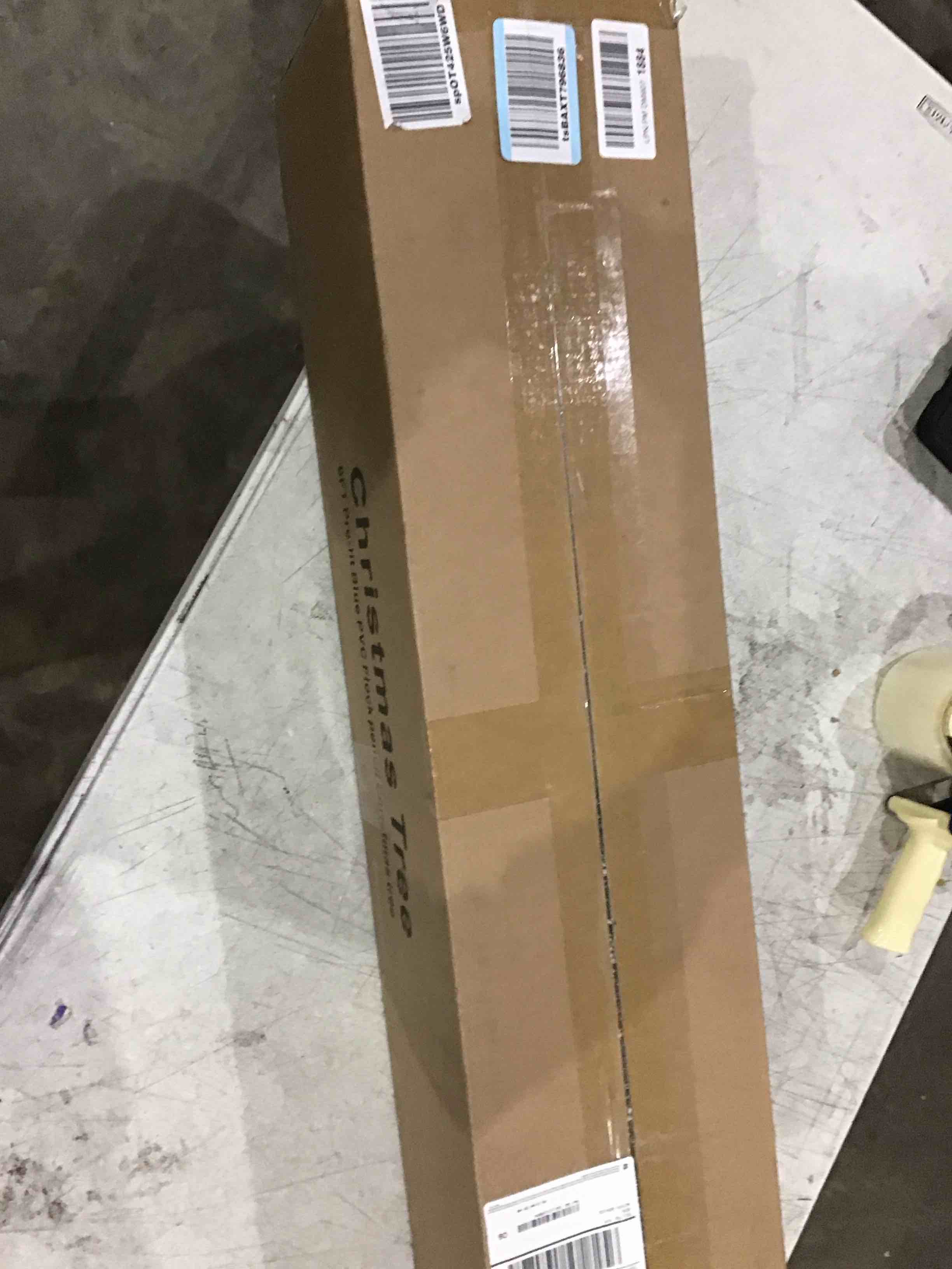 https://s3.amazonaws.com/lotting-images-prod/bidfta/TEA1627791_1740672872239.jpeg