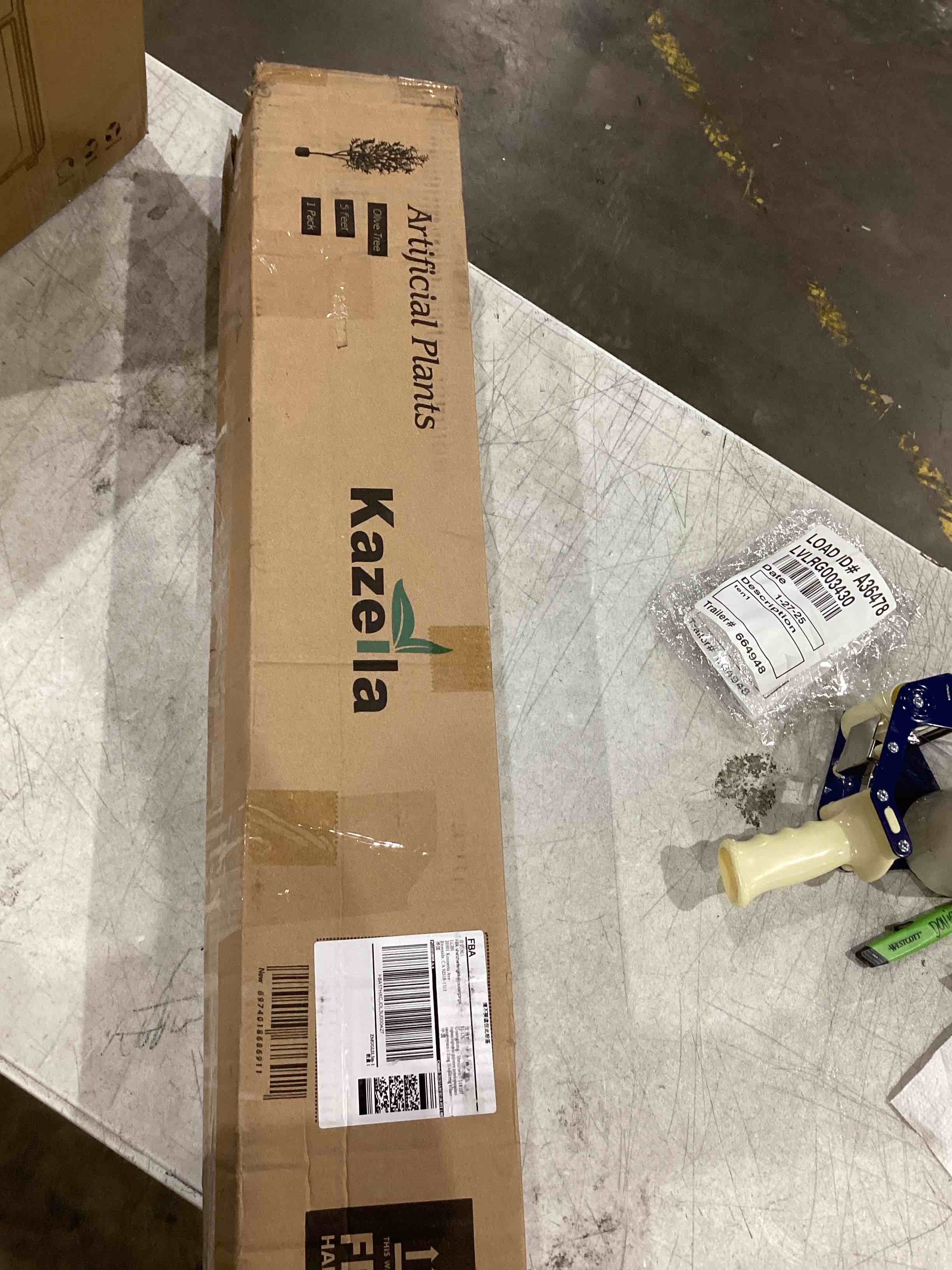https://s3.amazonaws.com/lotting-images-prod/bidfta/TEA1628057_1740770240905.jpeg