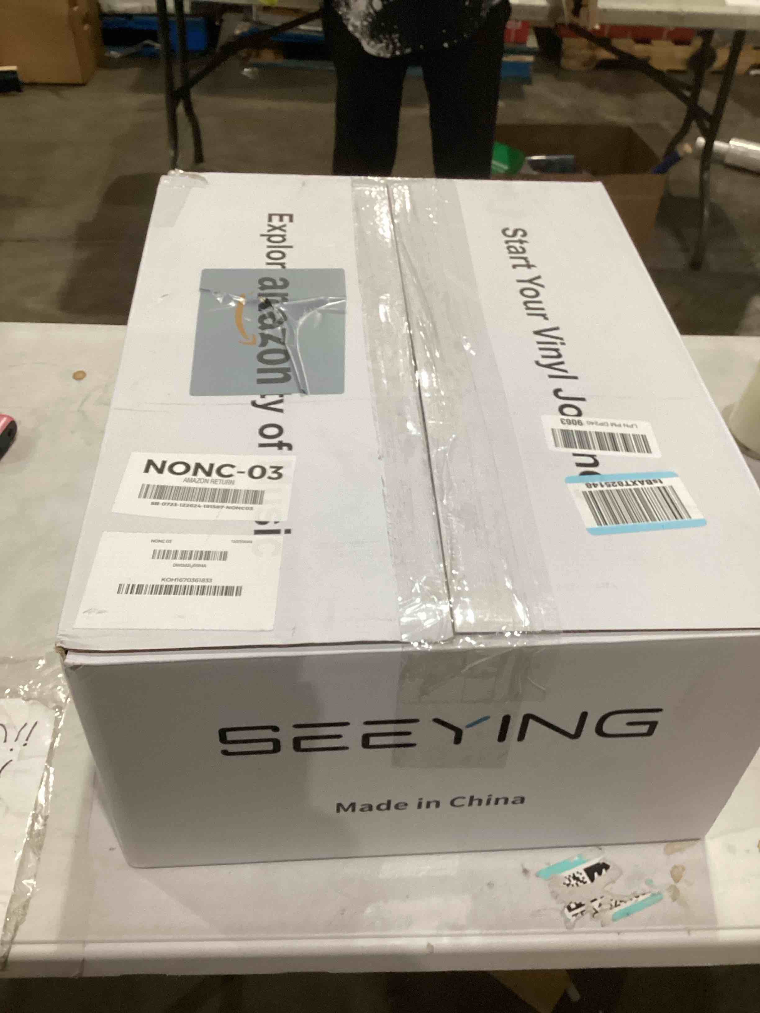 https://s3.amazonaws.com/lotting-images-prod/bidfta/TEA1628290_1741188875987.jpeg