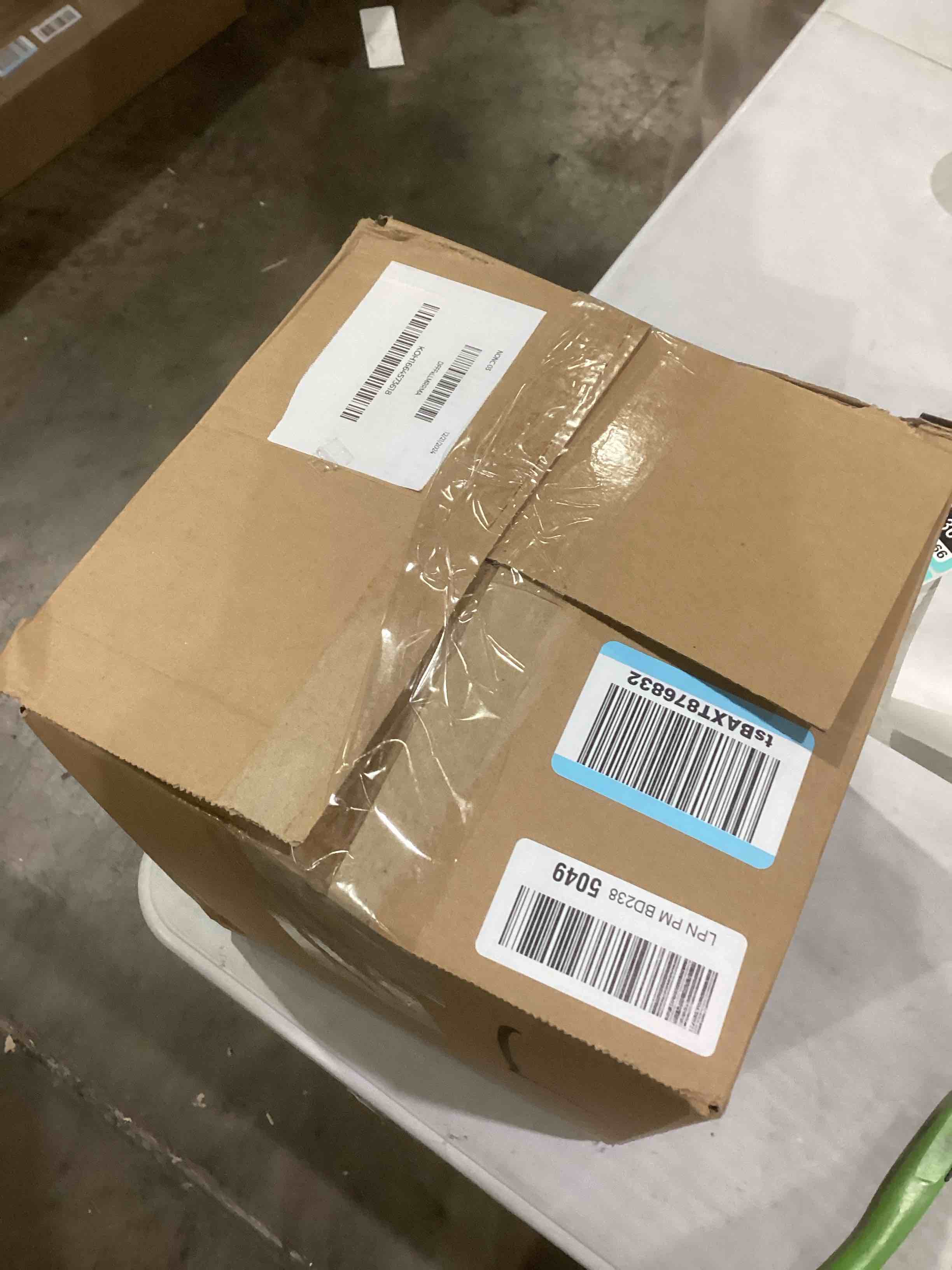 https://s3.amazonaws.com/lotting-images-prod/bidfta/TEA1628365_1741199965852.jpeg