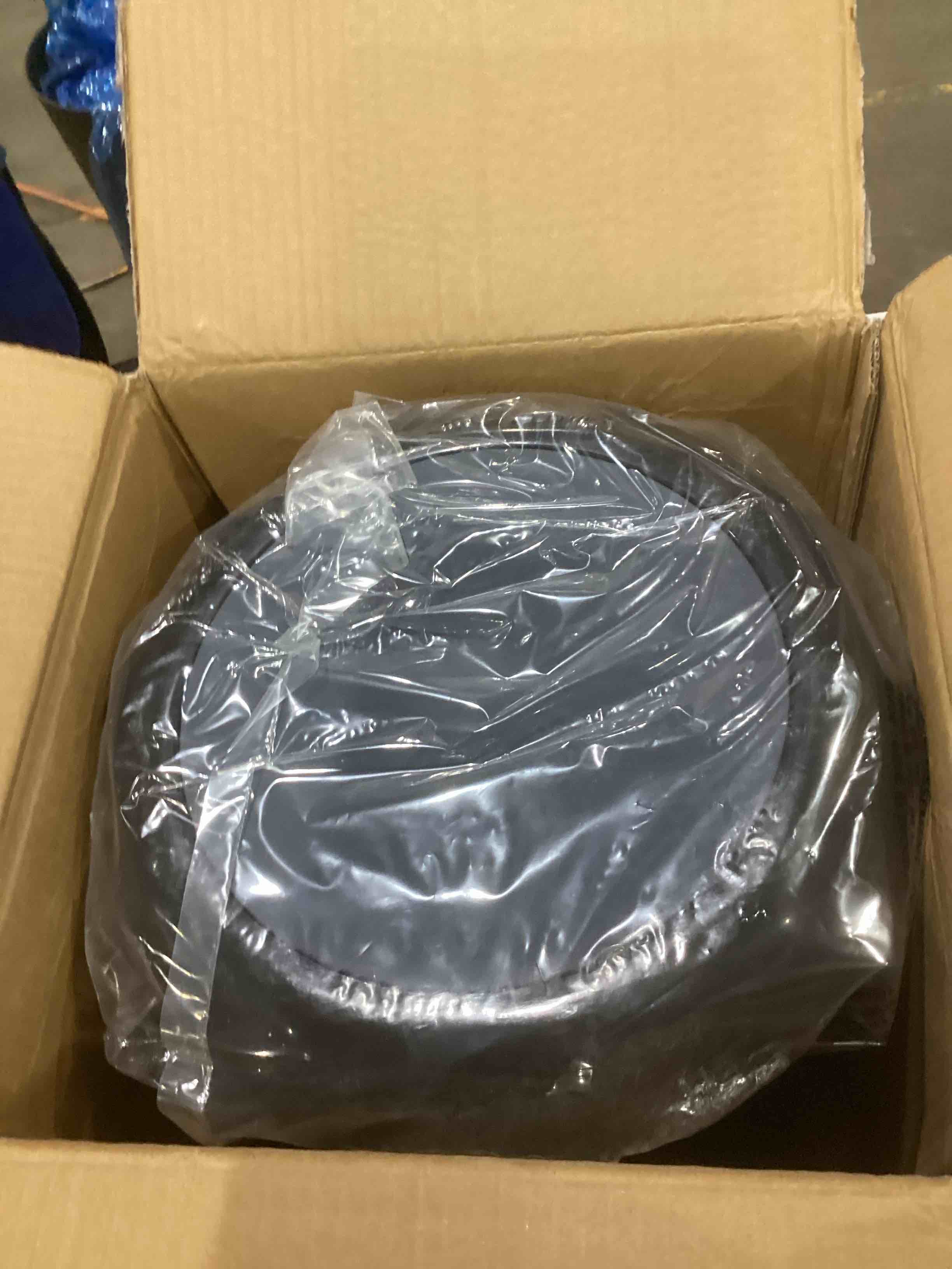 https://s3.amazonaws.com/lotting-images-prod/bidfta/TEA1628540_1741290570901.jpeg