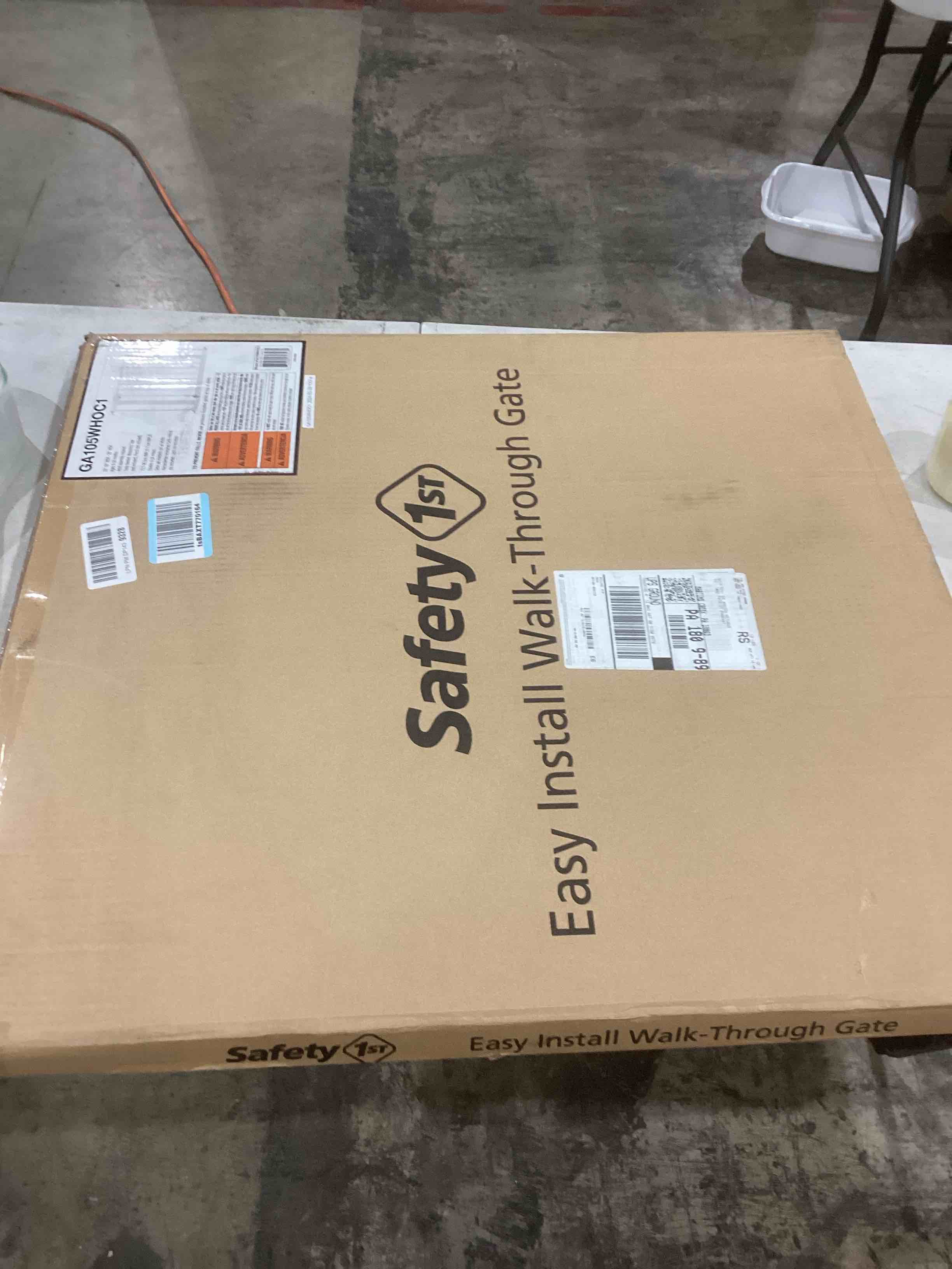 https://s3.amazonaws.com/lotting-images-prod/bidfta/TEA1628695_1741610360610.jpeg