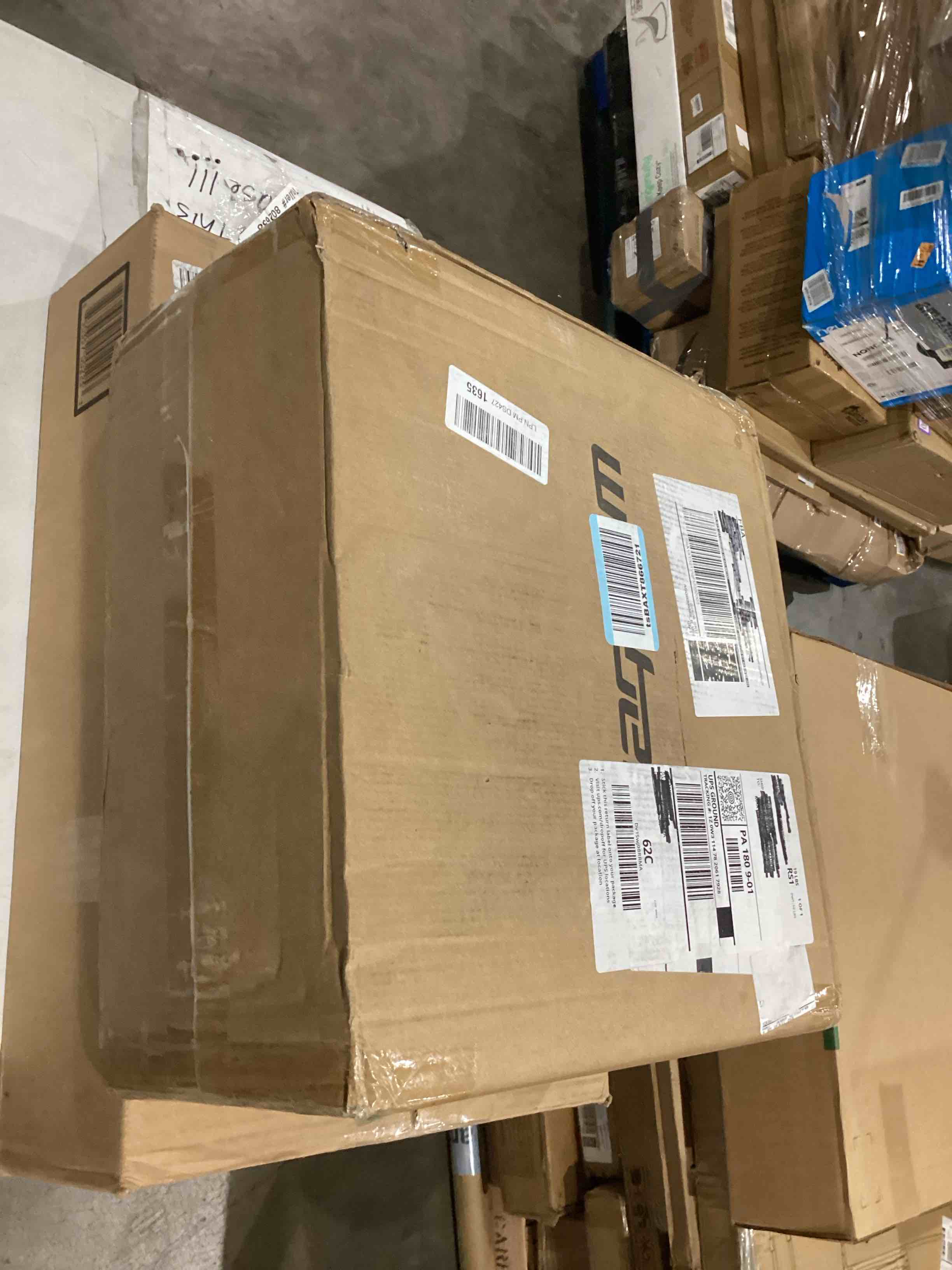 https://s3.amazonaws.com/lotting-images-prod/bidfta/TEA1629166_1742816260998.jpeg