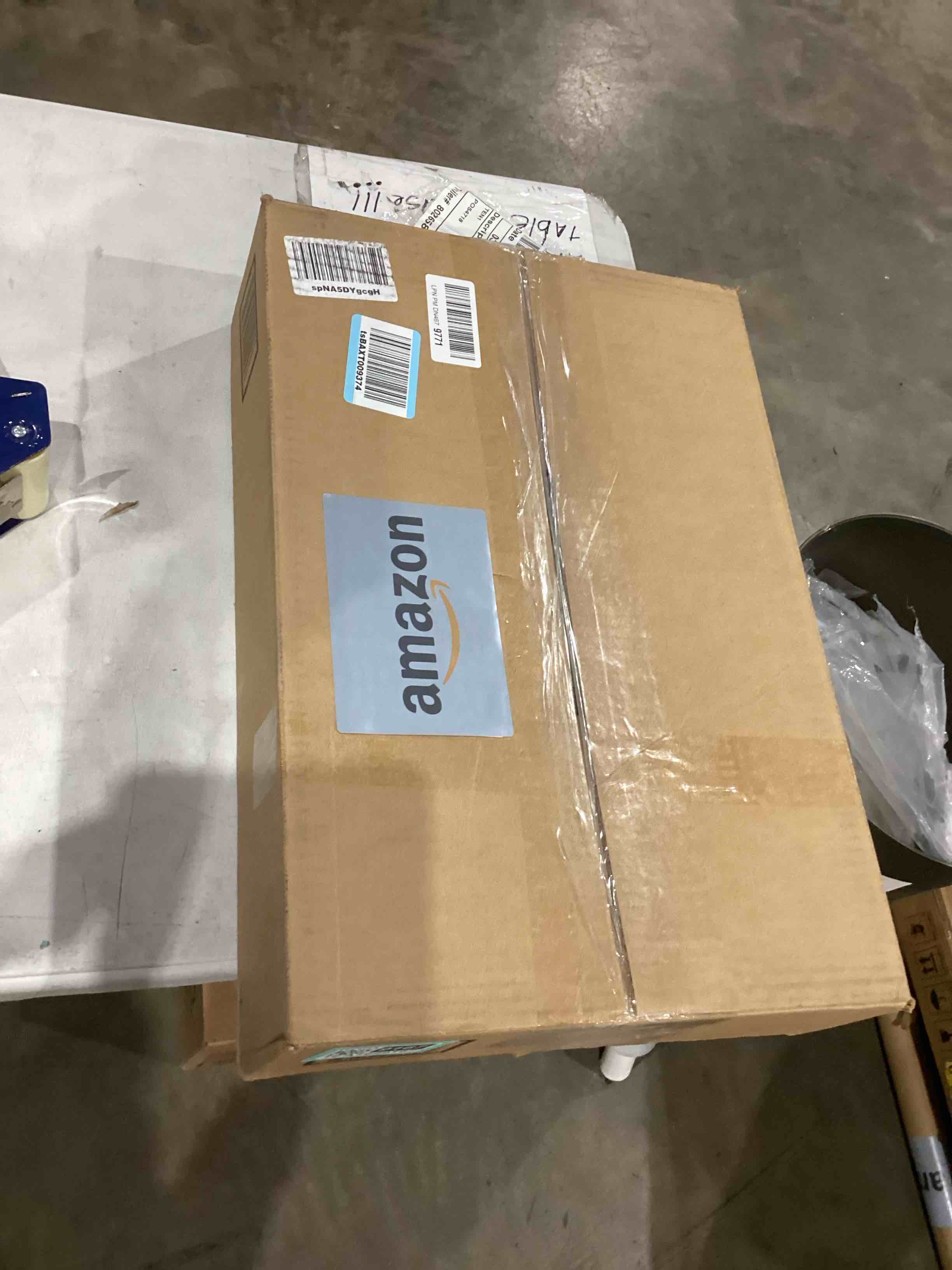 https://s3.amazonaws.com/lotting-images-prod/bidfta/TEA1629167_1742816308867.jpeg