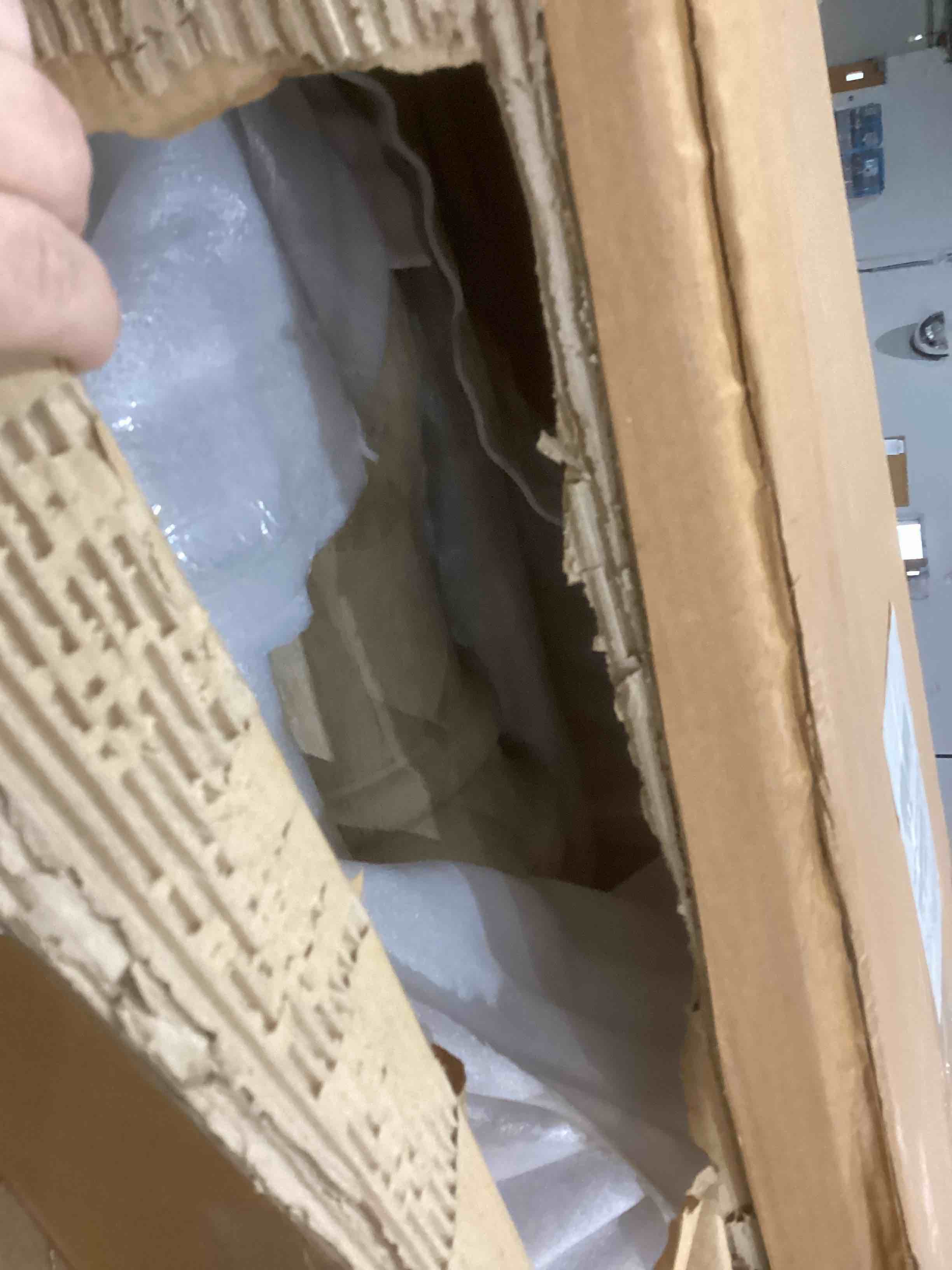 https://s3.amazonaws.com/lotting-images-prod/bidfta/TEA1629467_1742909077160.jpeg