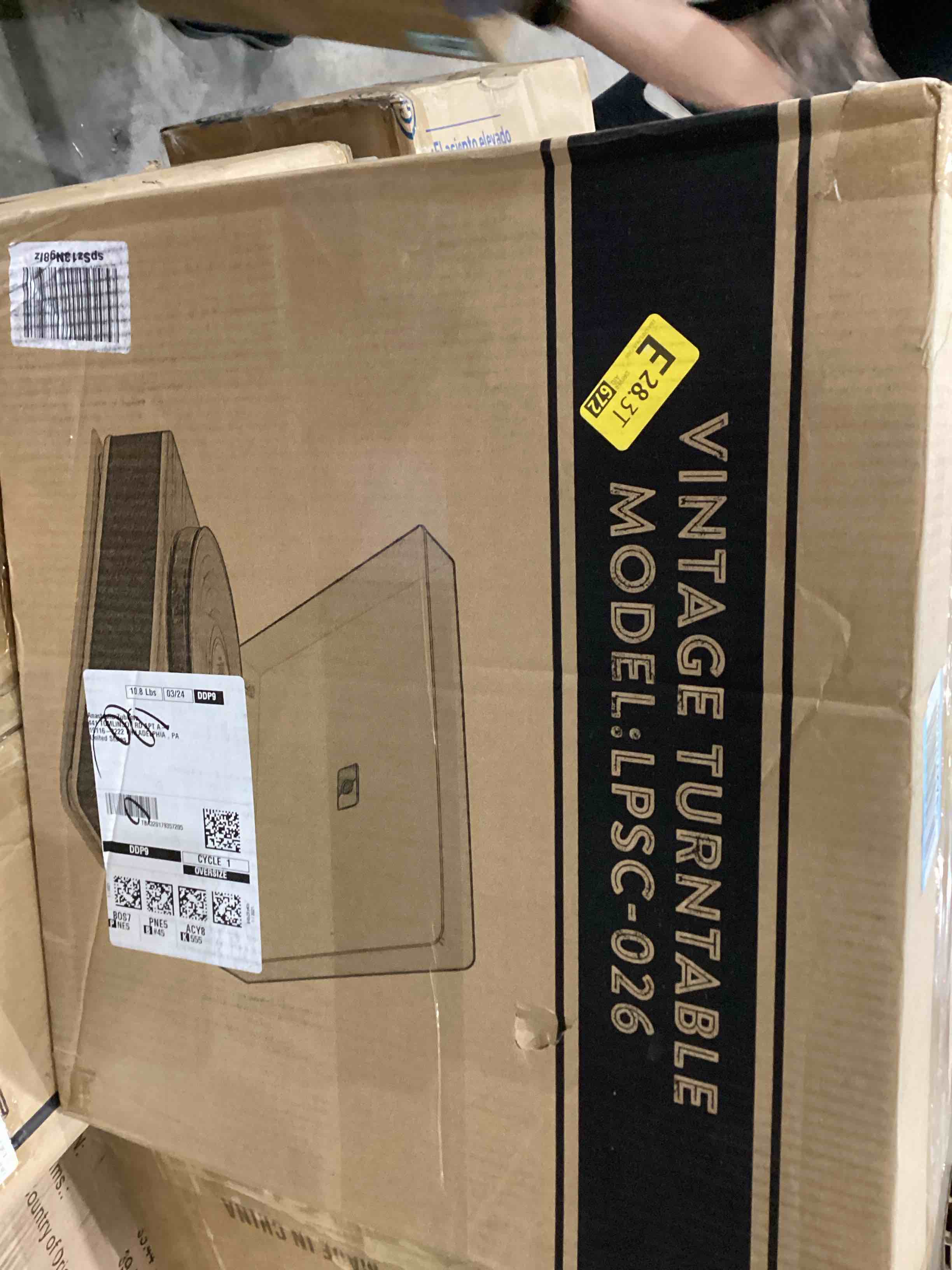 https://s3.amazonaws.com/lotting-images-prod/bidfta/TEA1630044_1746793768974.jpeg