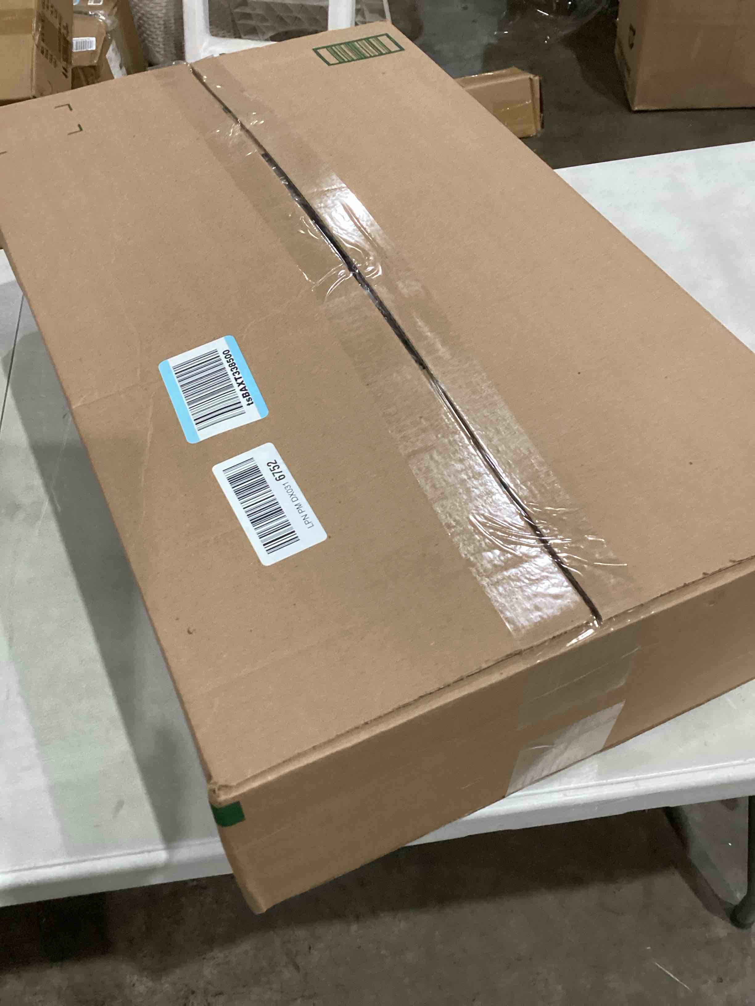 https://s3.amazonaws.com/lotting-images-prod/bidfta/TEA1630322_1746802177863.jpeg