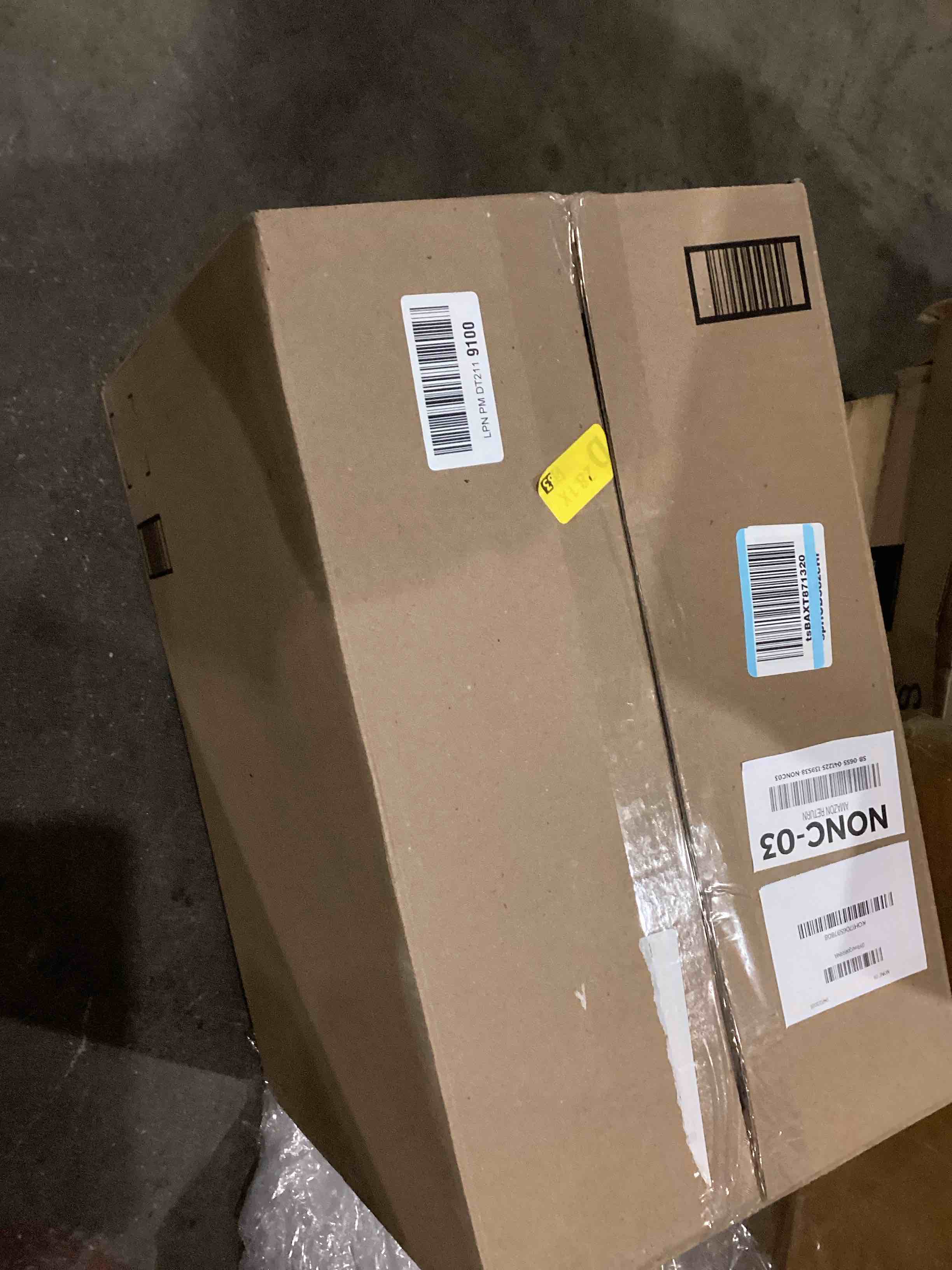 https://s3.amazonaws.com/lotting-images-prod/bidfta/TEA1630617_1747071444000.jpeg