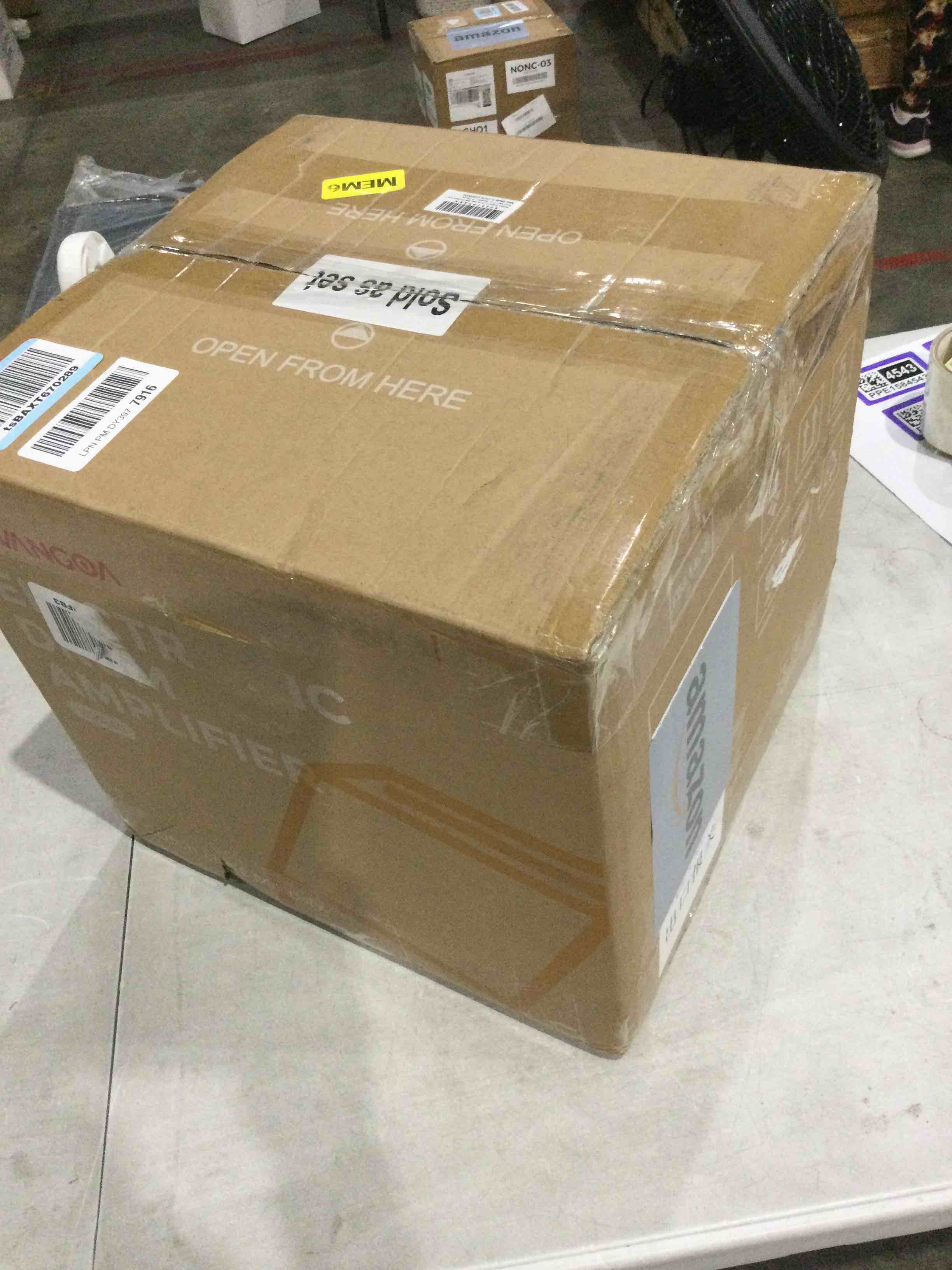 https://s3.amazonaws.com/lotting-images-prod/bidfta/TEA1630715_1747135038610.jpeg