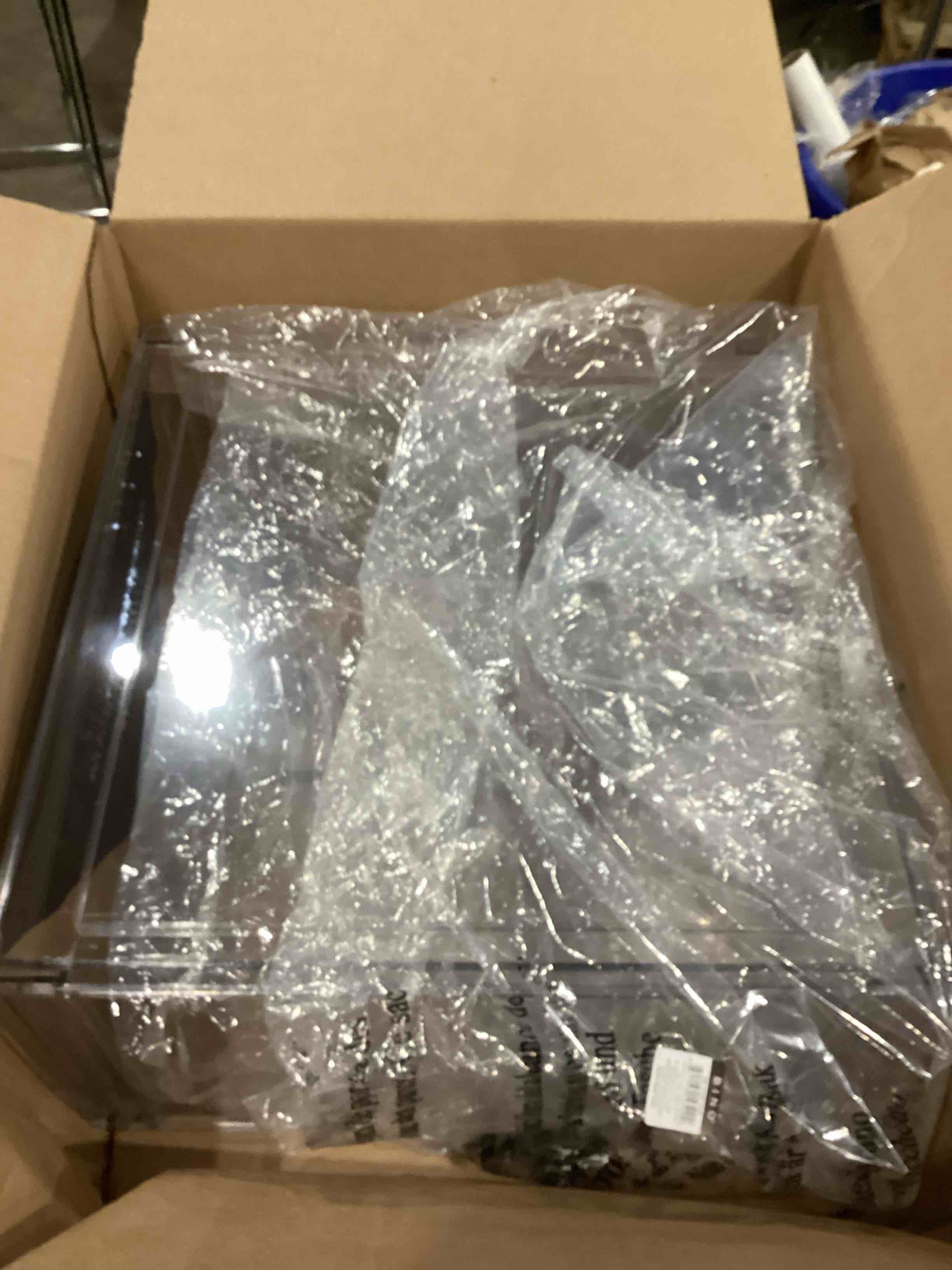 https://s3.amazonaws.com/lotting-images-prod/bidfta/TEA1630811_1747141112052.jpeg