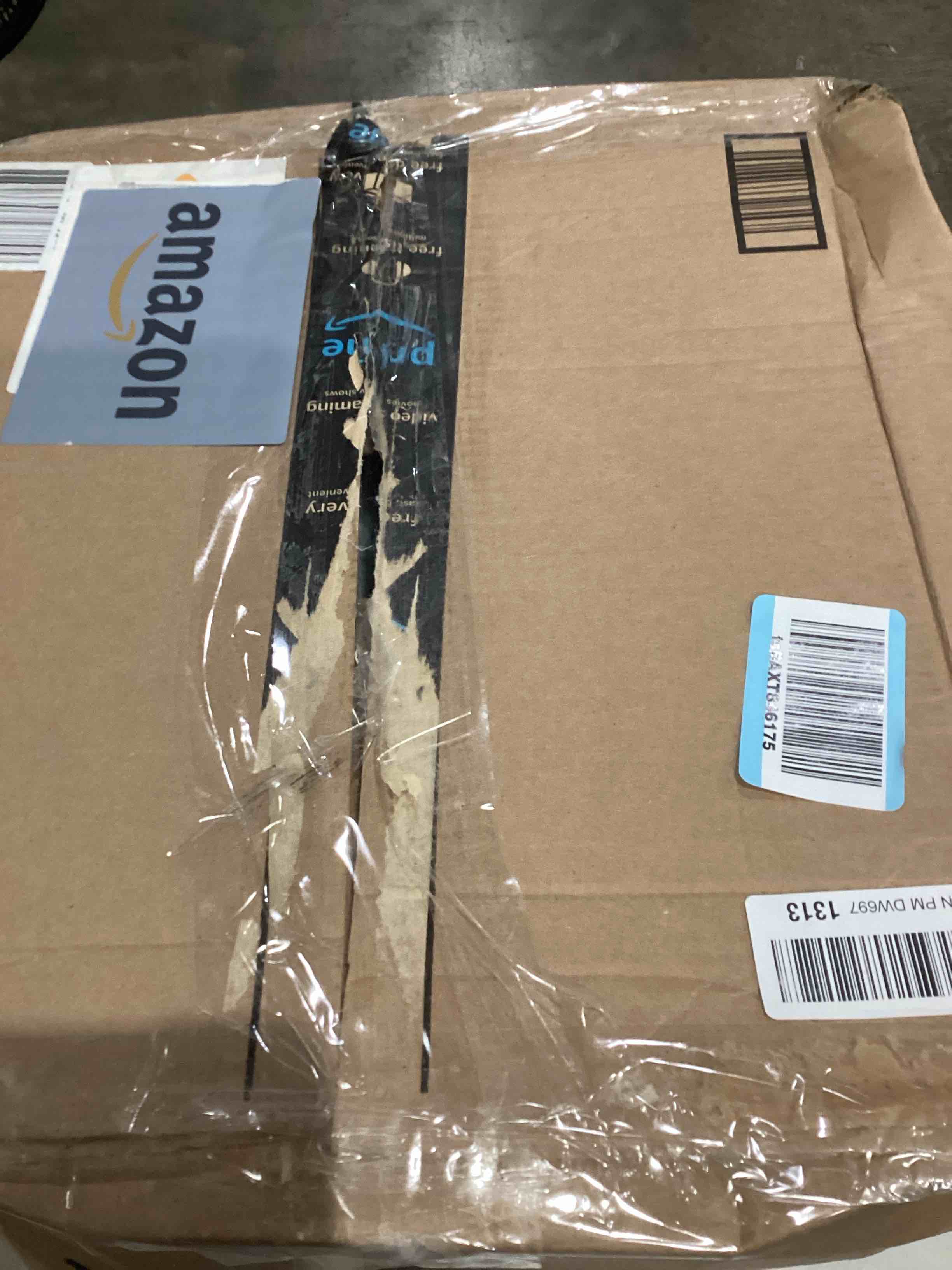 https://s3.amazonaws.com/lotting-images-prod/bidfta/TEA1631702_1747333939986.jpeg