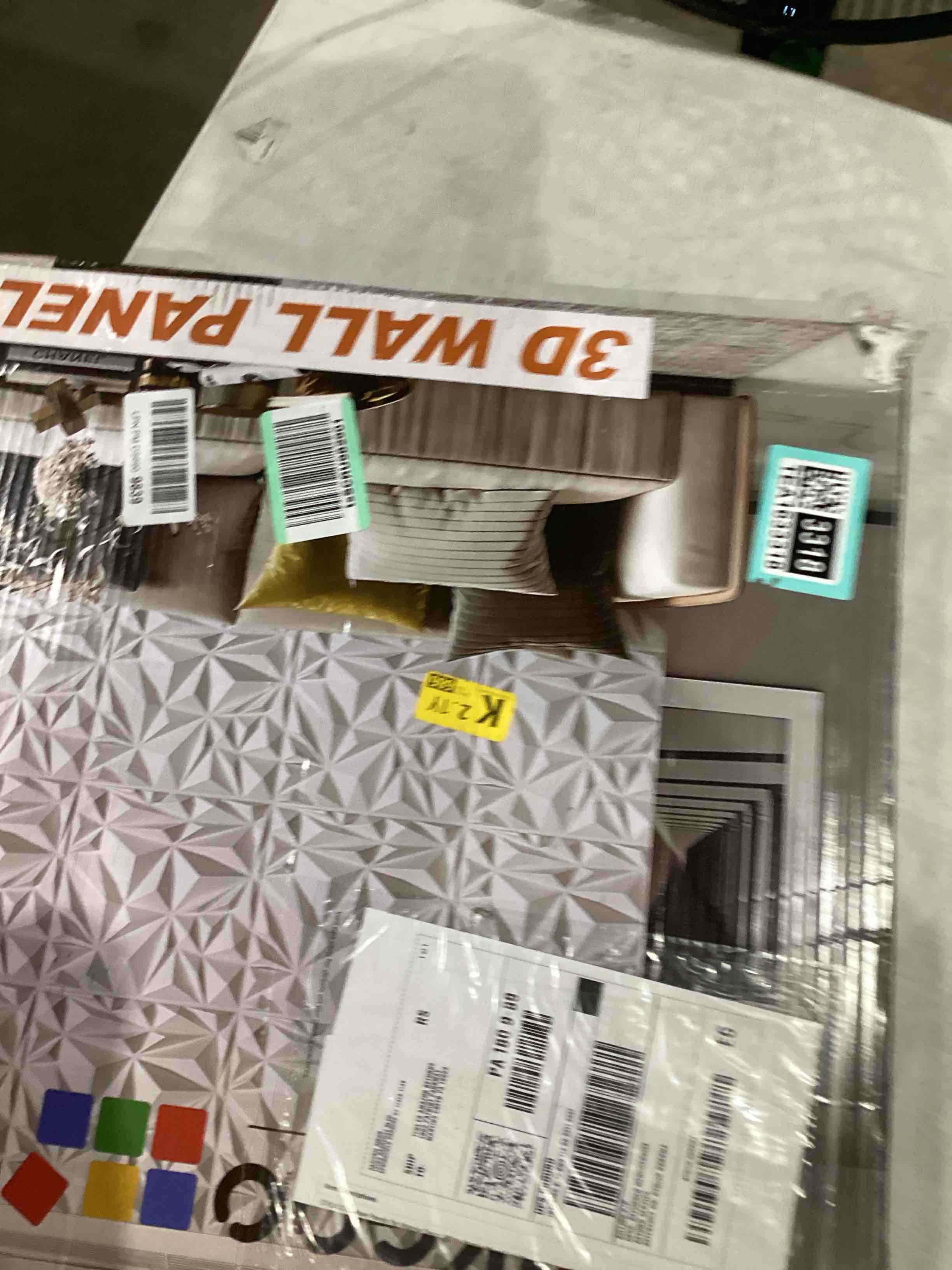https://s3.amazonaws.com/lotting-images-prod/bidfta/TEA1633352_1747310797730.jpeg