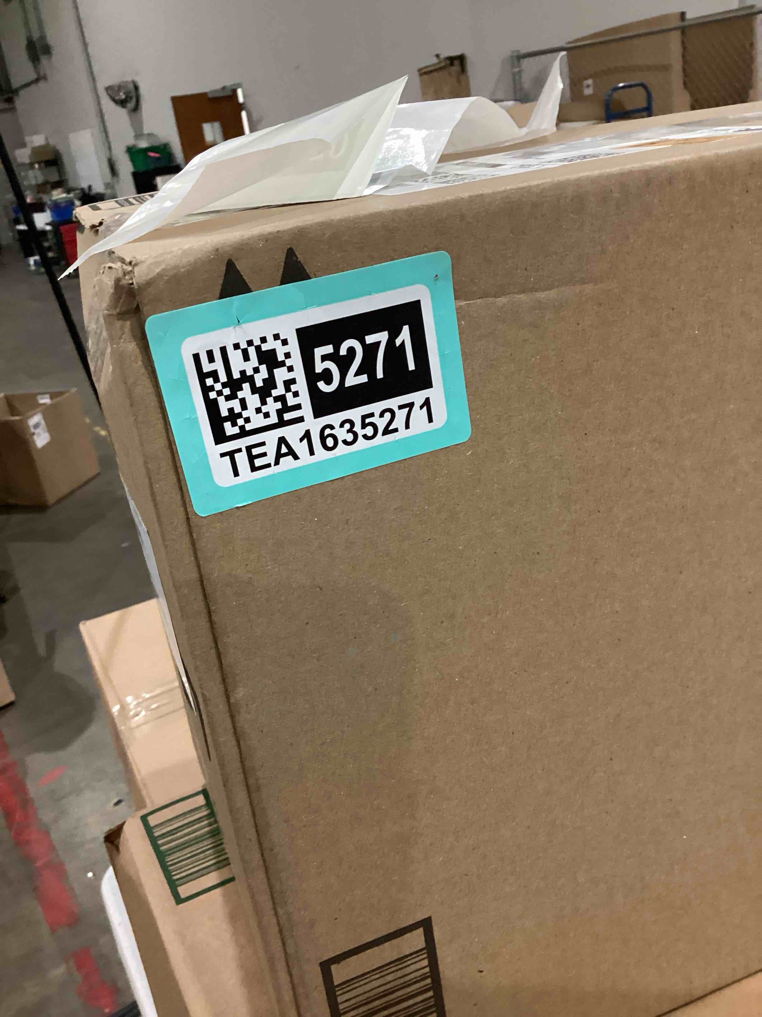 https://s3.amazonaws.com/lotting-images-prod/bidfta/TEA1635271_1748878660127.jpeg