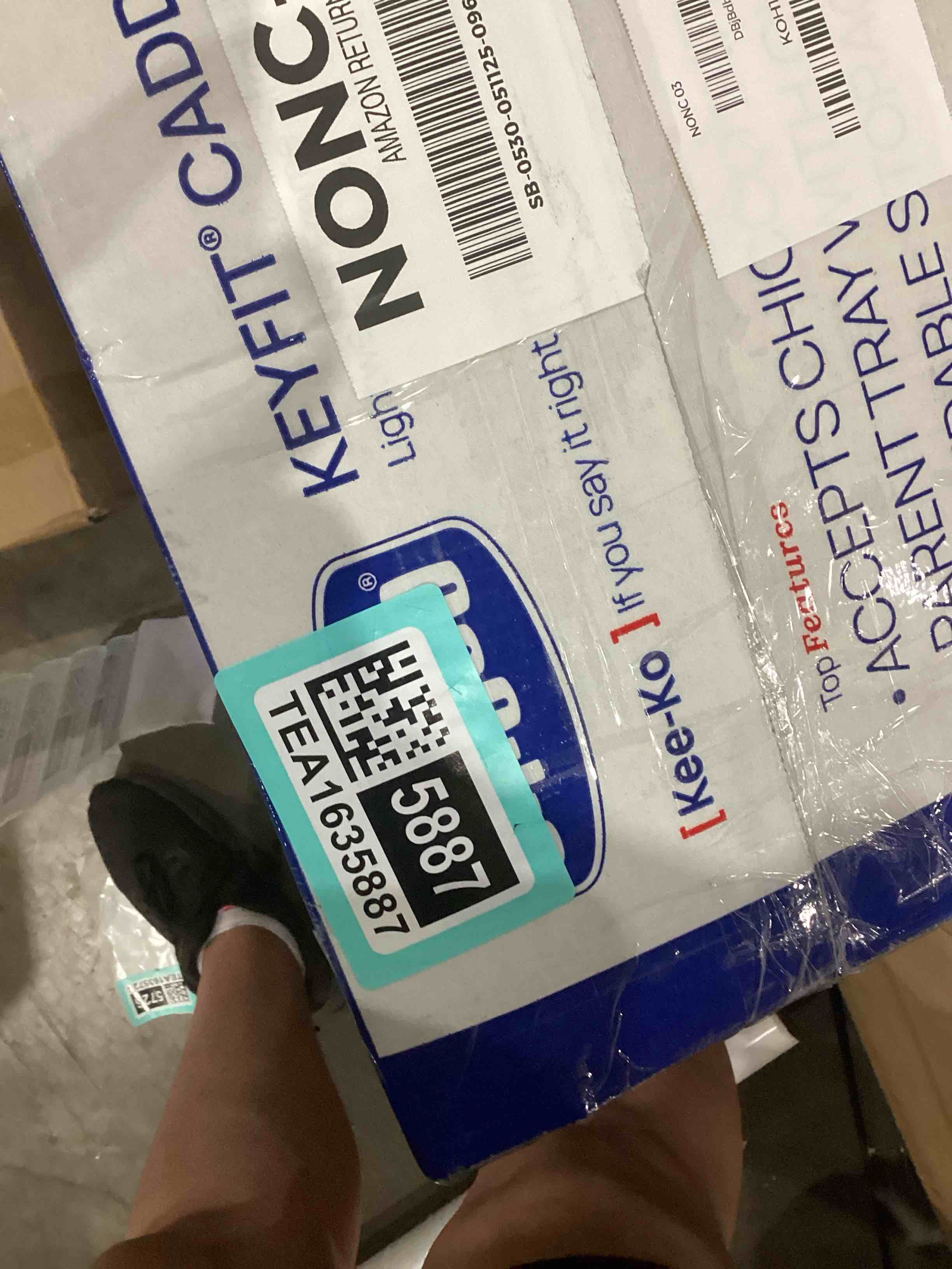 https://s3.amazonaws.com/lotting-images-prod/bidfta/TEA1635887_1749224298040.jpeg