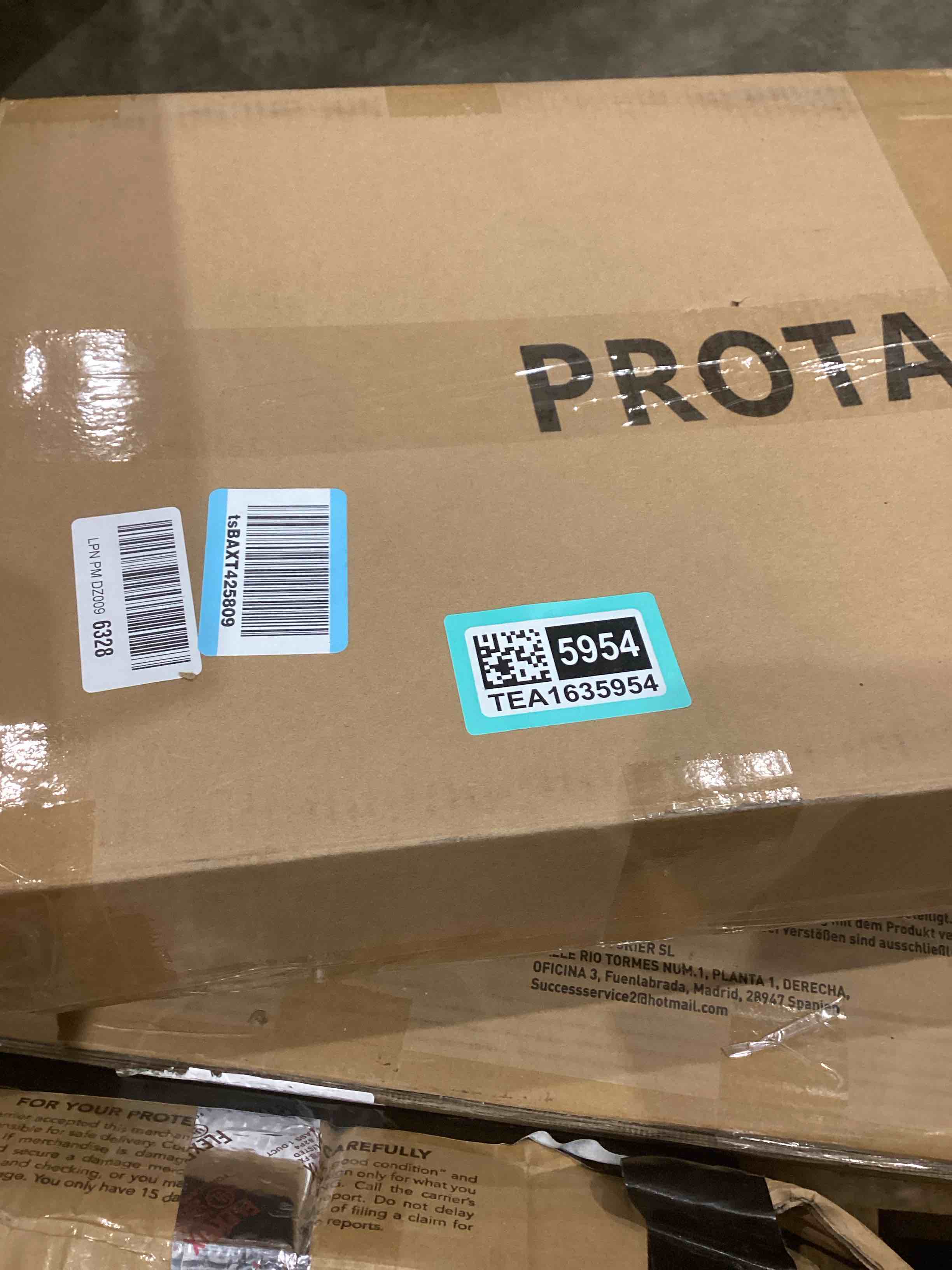 https://s3.amazonaws.com/lotting-images-prod/bidfta/TEA1635954_1749237556814.jpeg