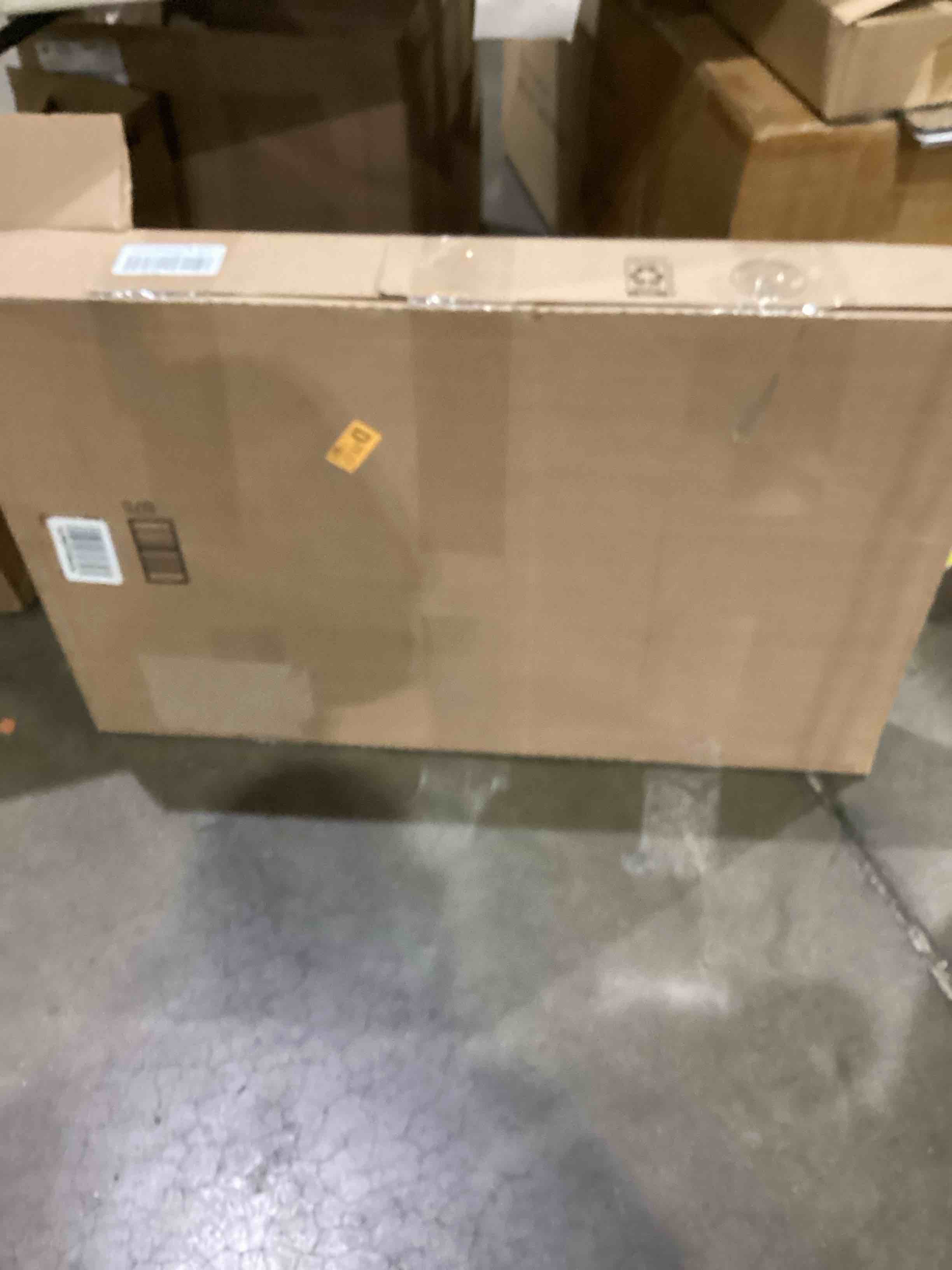 https://s3.amazonaws.com/lotting-images-prod/bidfta/TEA1637428_1750855417143.jpeg