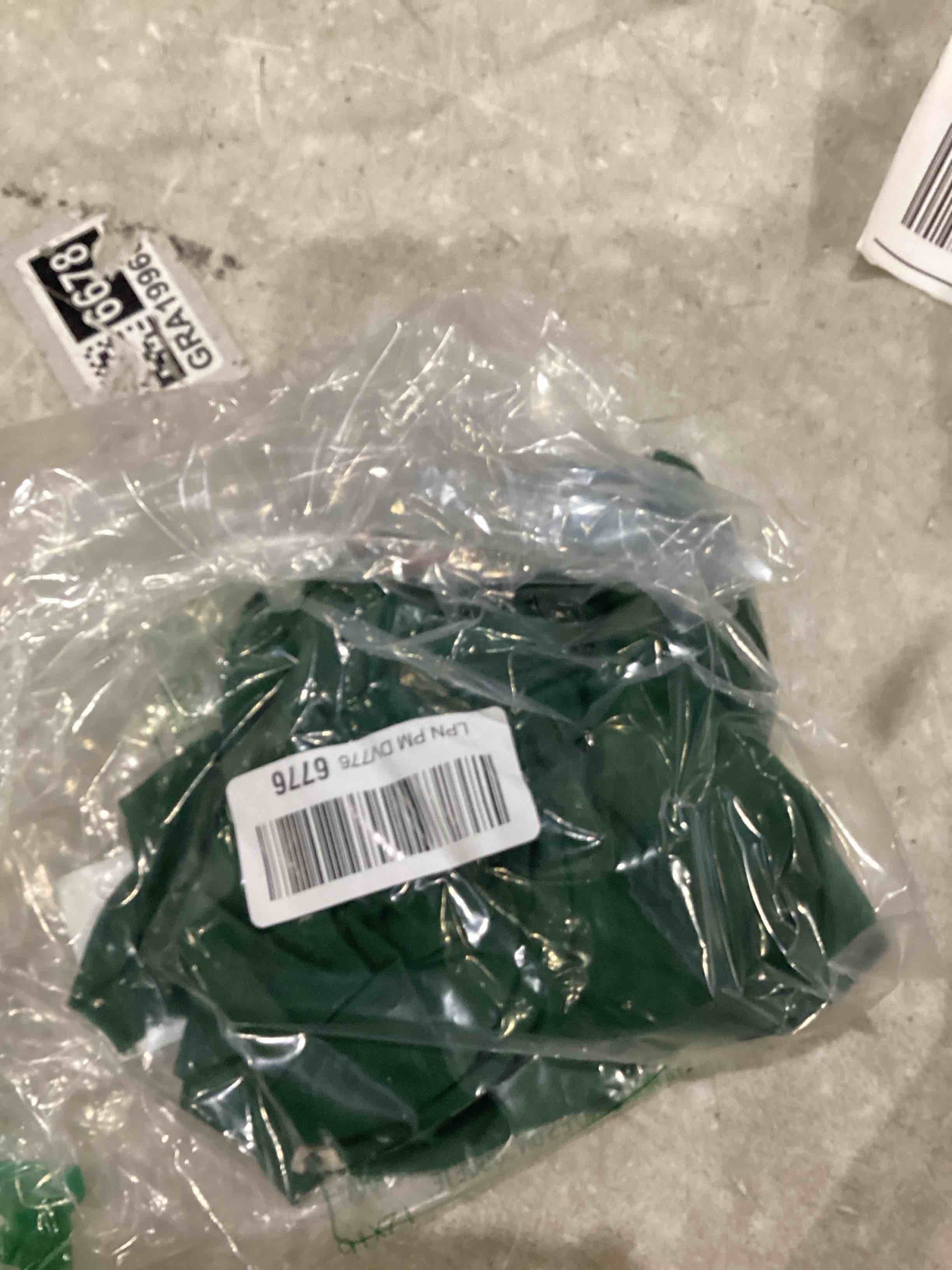 https://s3.amazonaws.com/lotting-images-prod/bidfta/TEA1637501_1750866823539.jpeg