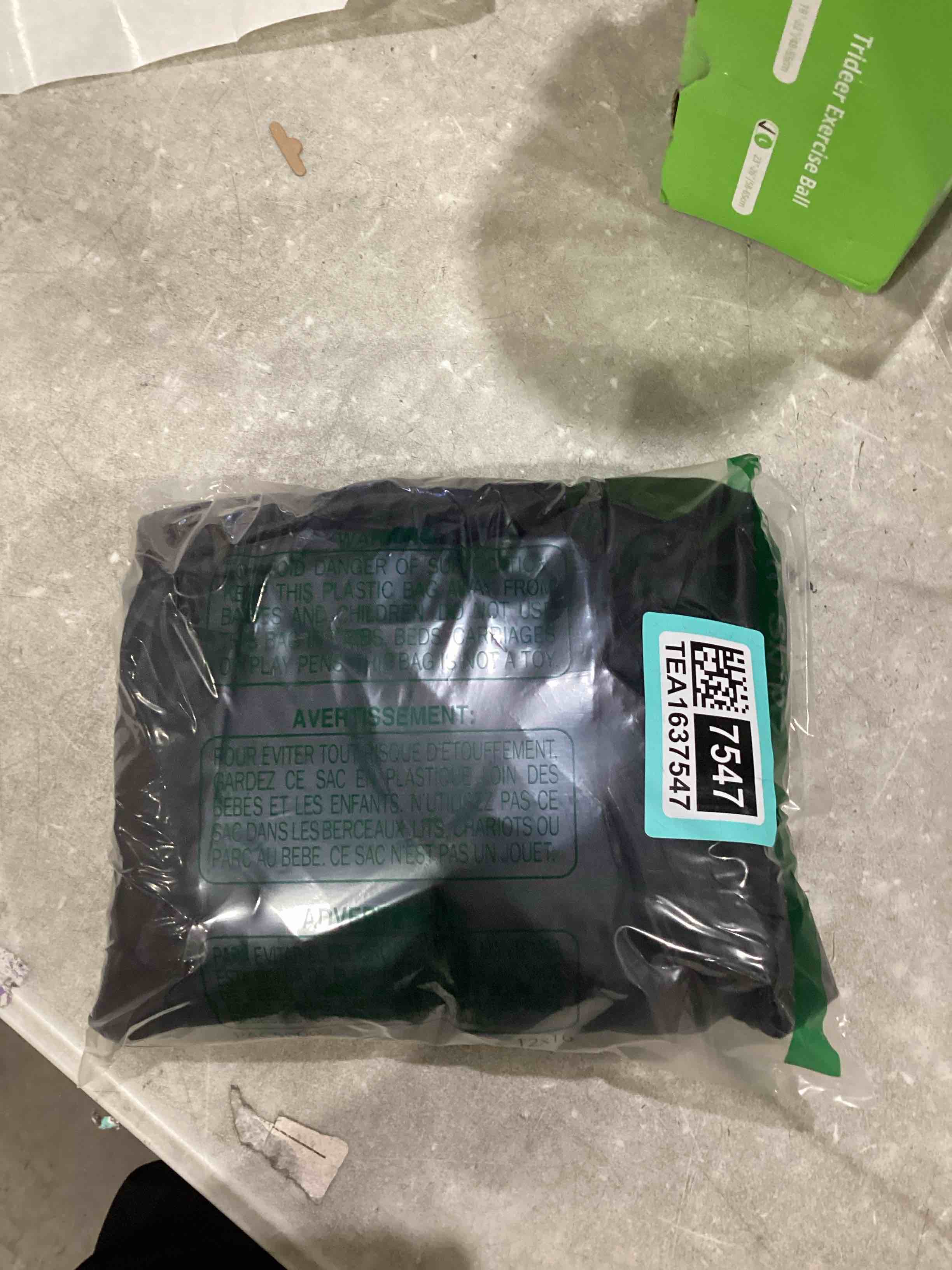 https://s3.amazonaws.com/lotting-images-prod/bidfta/TEA1637547_1750870562427.jpeg