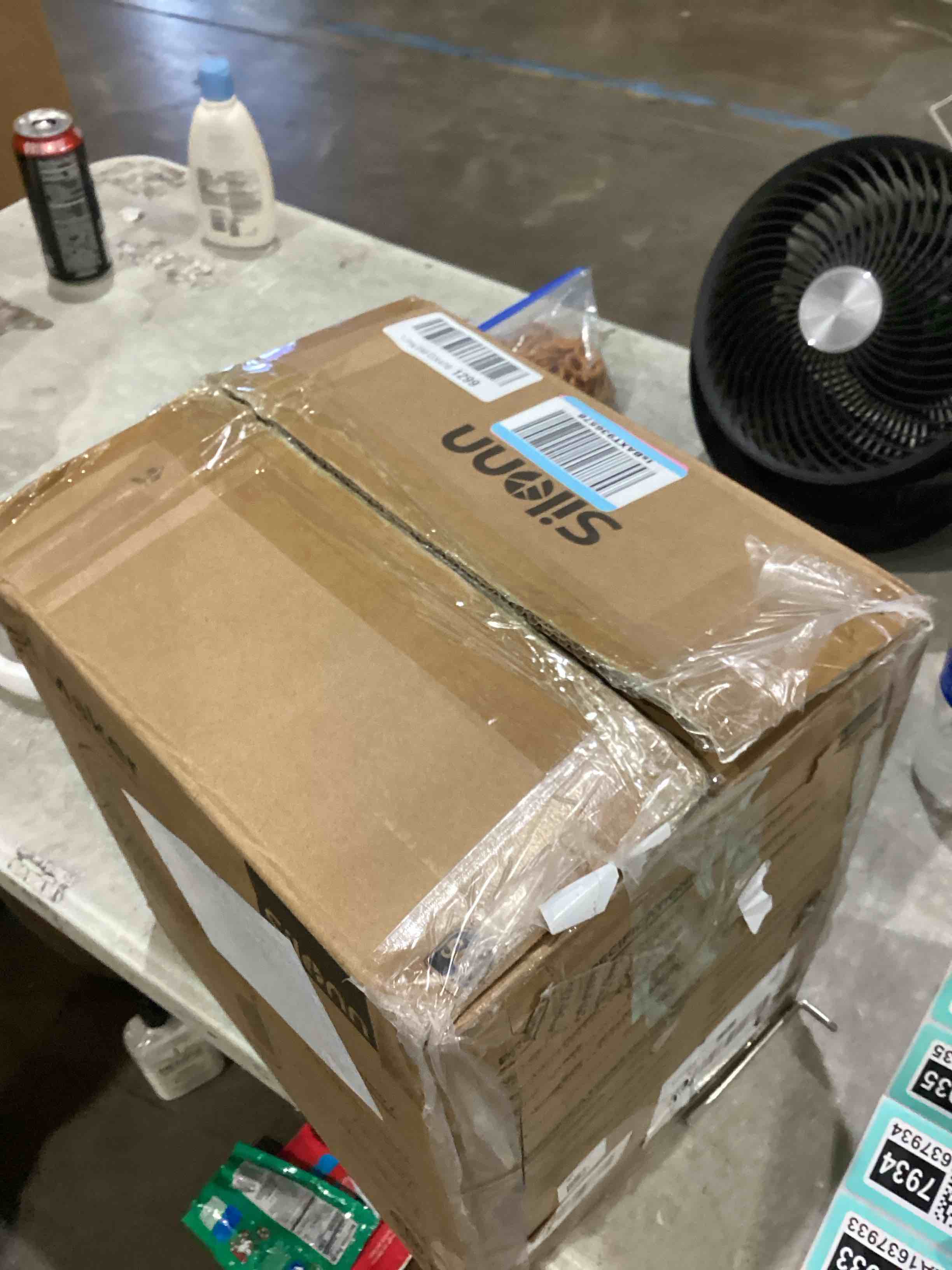 https://s3.amazonaws.com/lotting-images-prod/bidfta/TEA1637932_1751023394659.jpeg