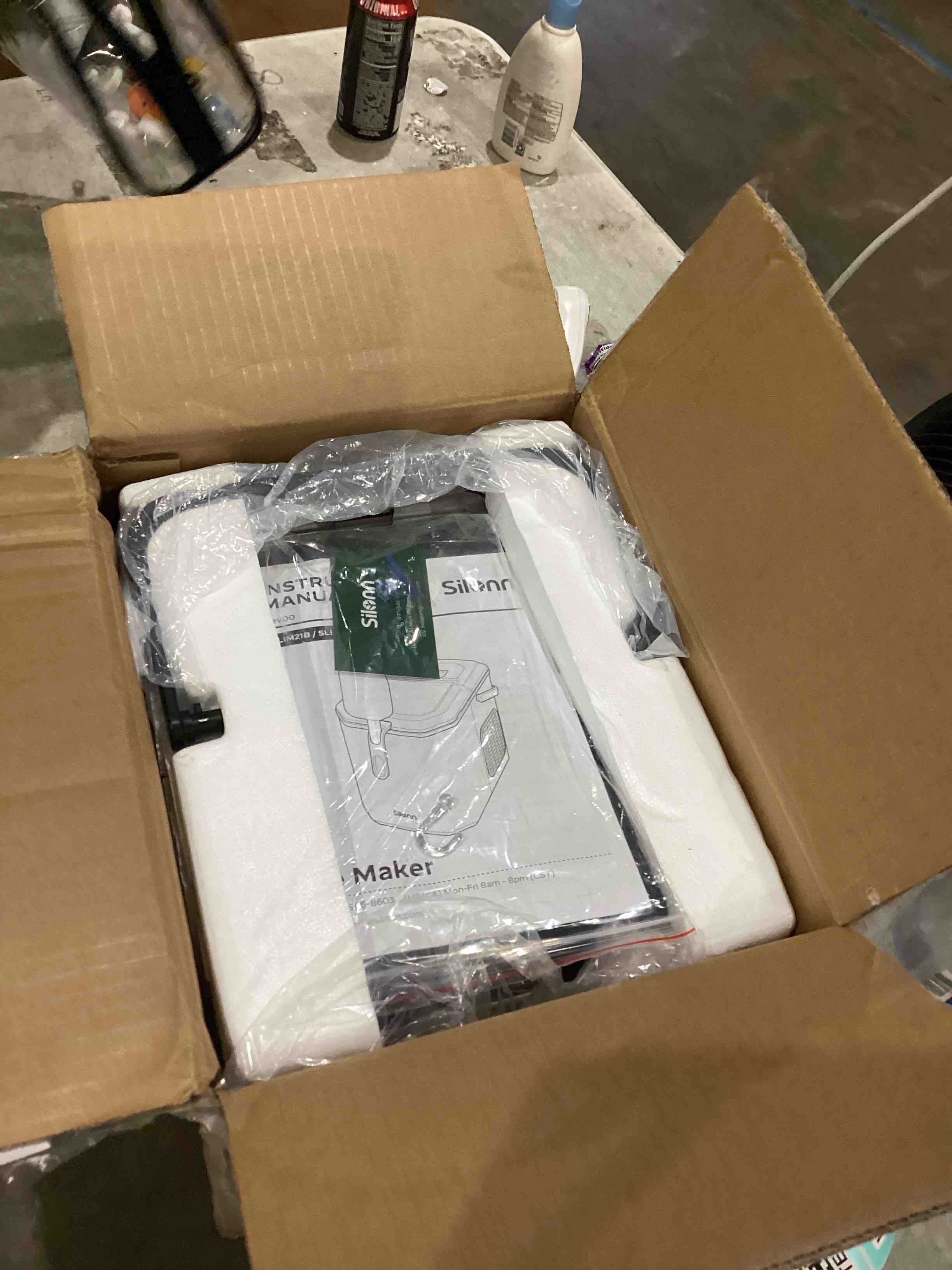 https://s3.amazonaws.com/lotting-images-prod/bidfta/TEA1637932_1751023423954.jpeg