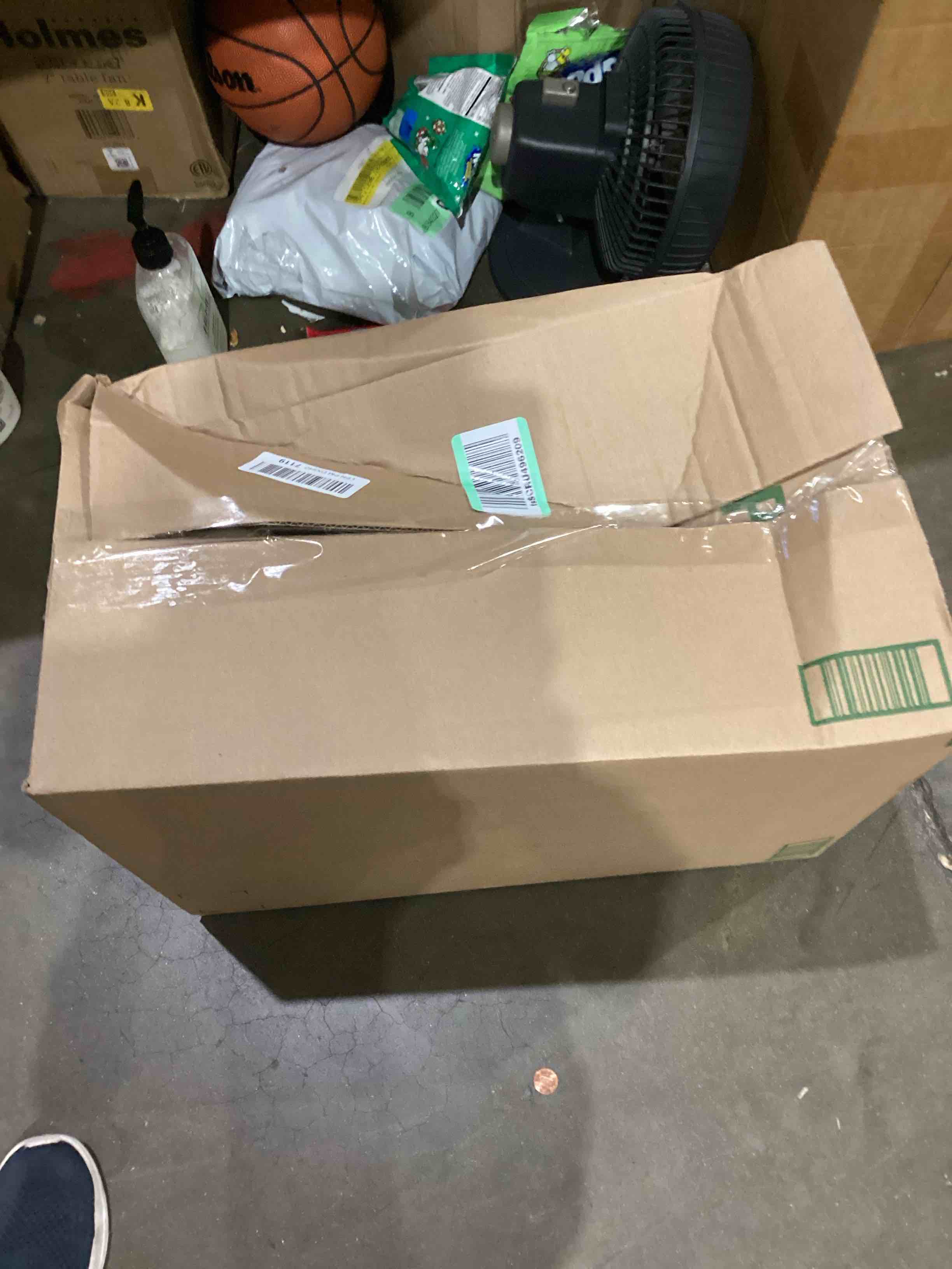https://s3.amazonaws.com/lotting-images-prod/bidfta/TEA1637990_1751028287910.jpeg
