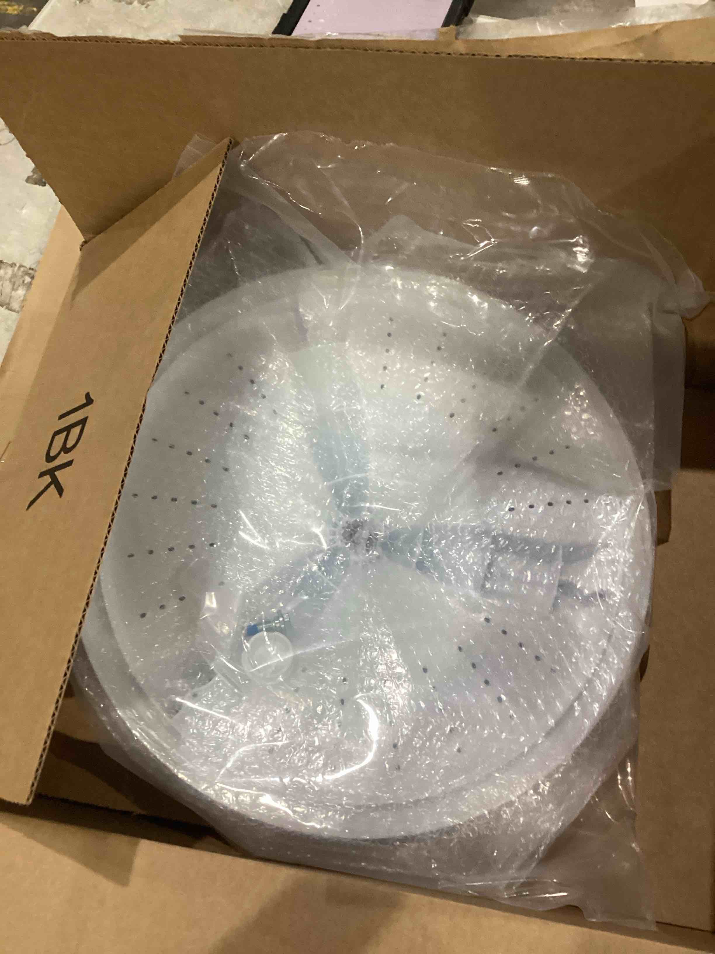 https://s3.amazonaws.com/lotting-images-prod/bidfta/TEA1638013_1751034533674.jpeg