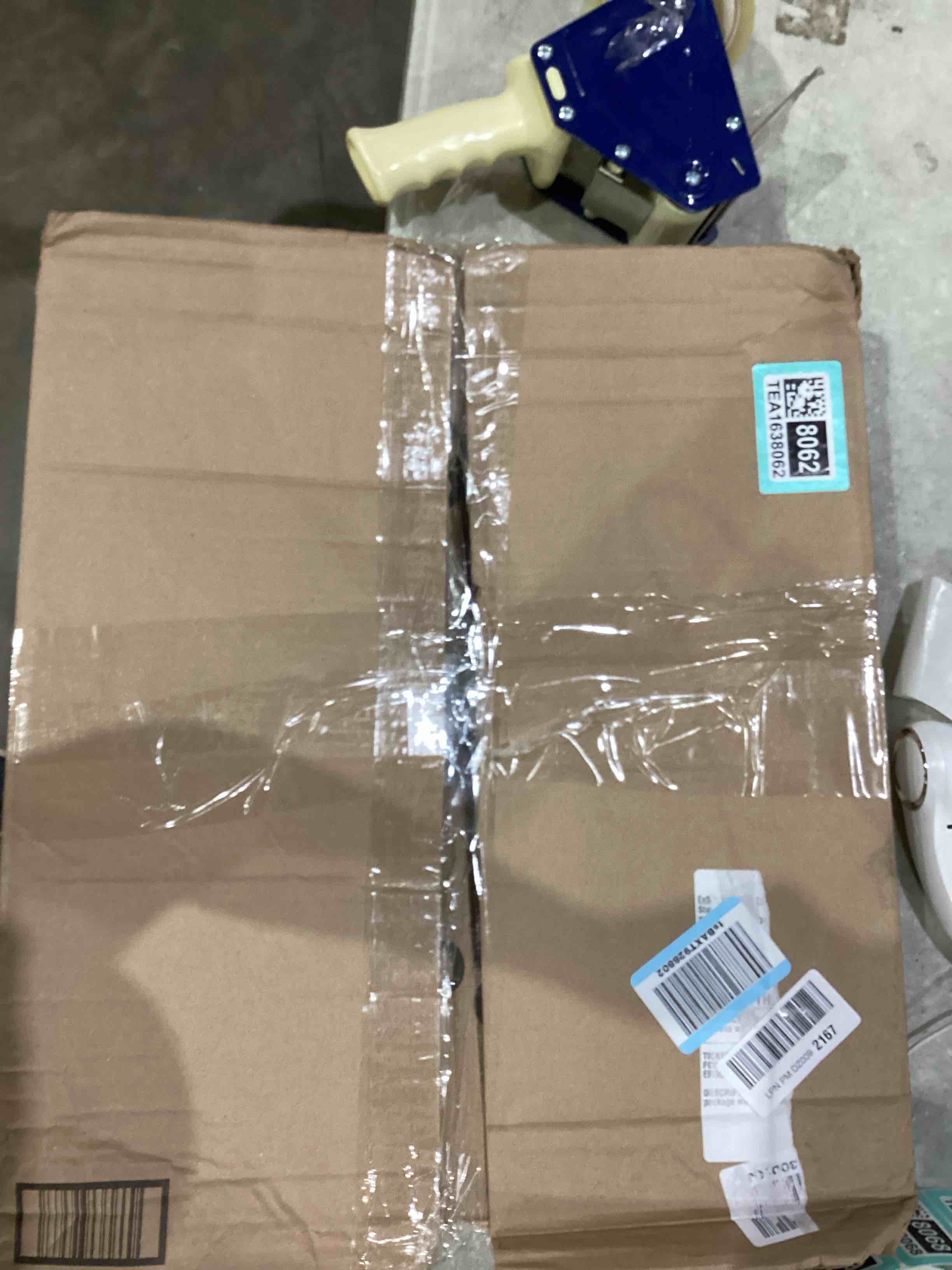 https://s3.amazonaws.com/lotting-images-prod/bidfta/TEA1638062_1751042836764.jpeg