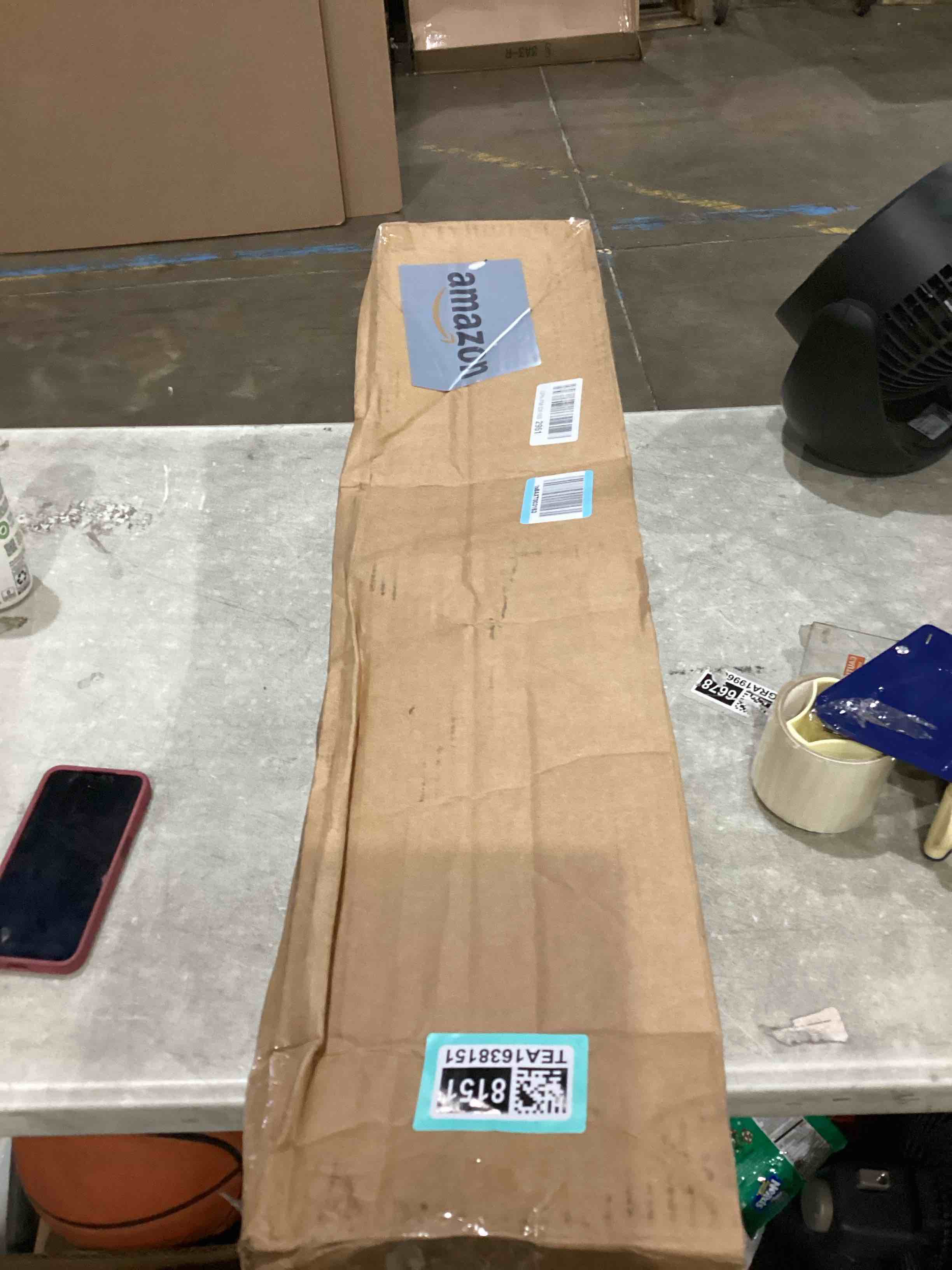 https://s3.amazonaws.com/lotting-images-prod/bidfta/TEA1638151_1751108888575.jpeg