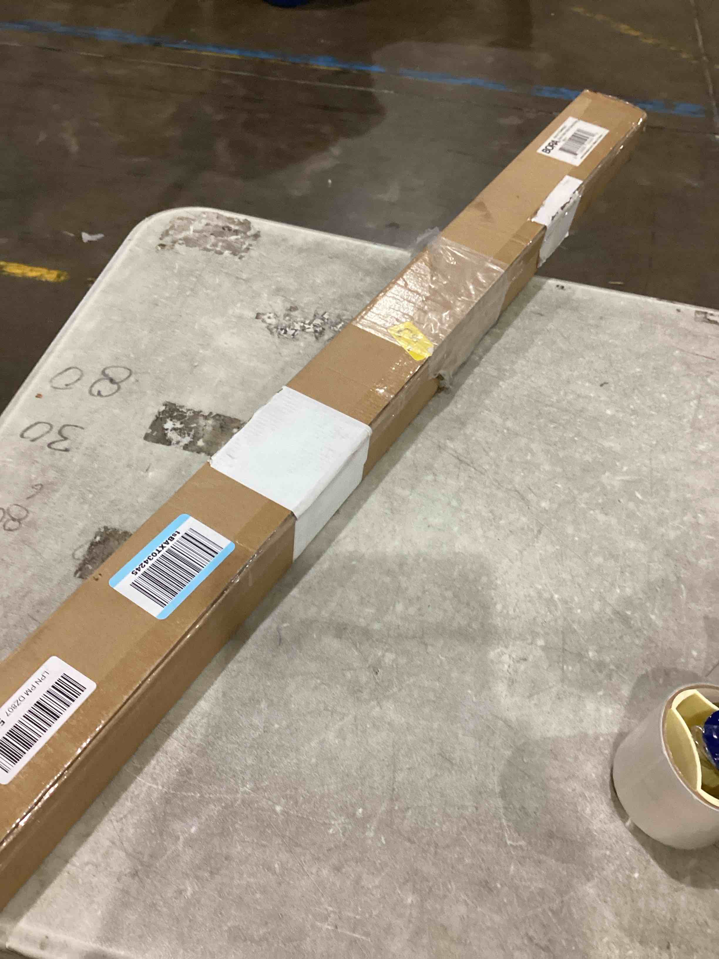 https://s3.amazonaws.com/lotting-images-prod/bidfta/TEA1638183_1751113156149.jpeg
