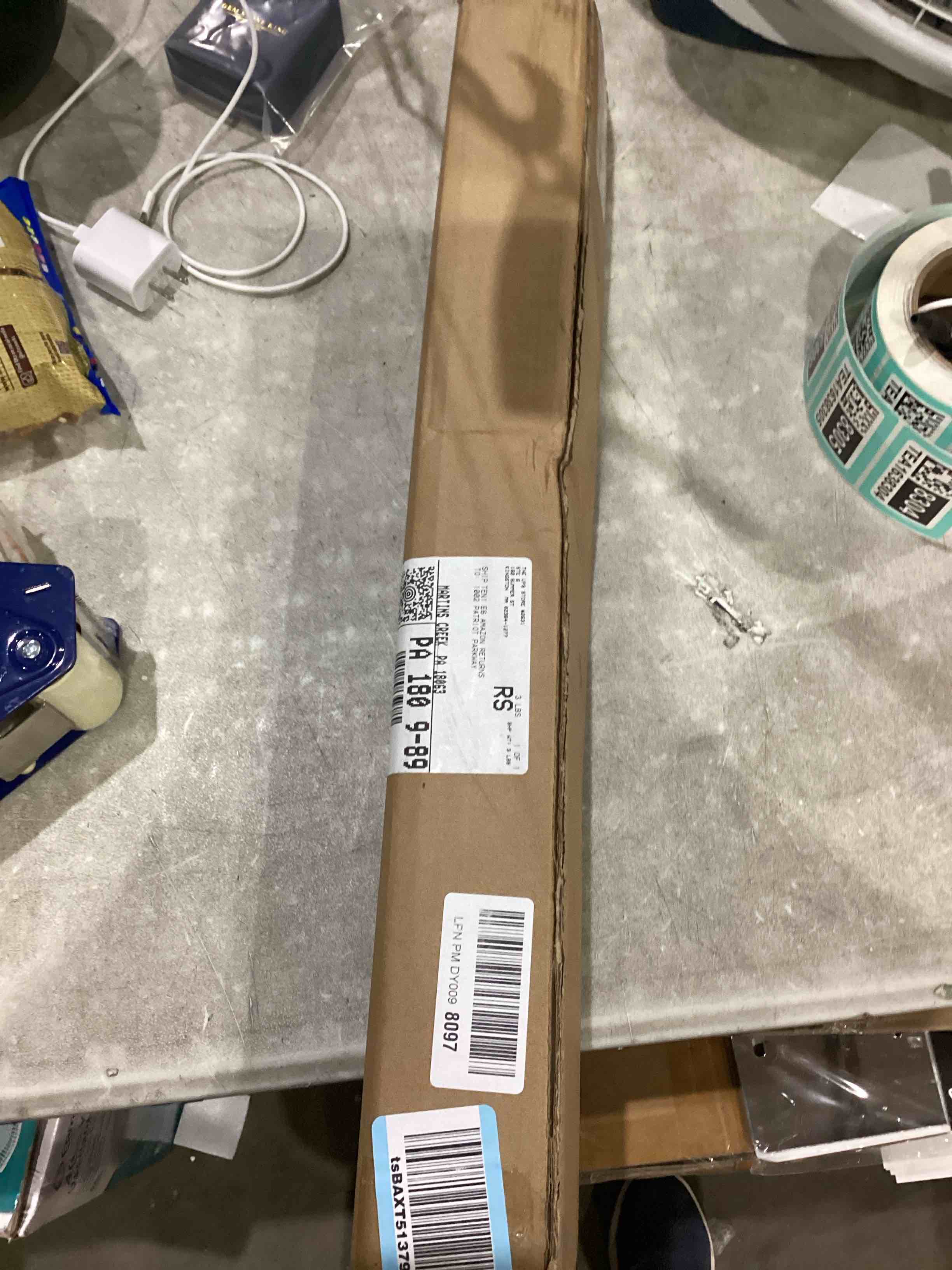 https://s3.amazonaws.com/lotting-images-prod/bidfta/TEA1638304_1751286172386.jpeg