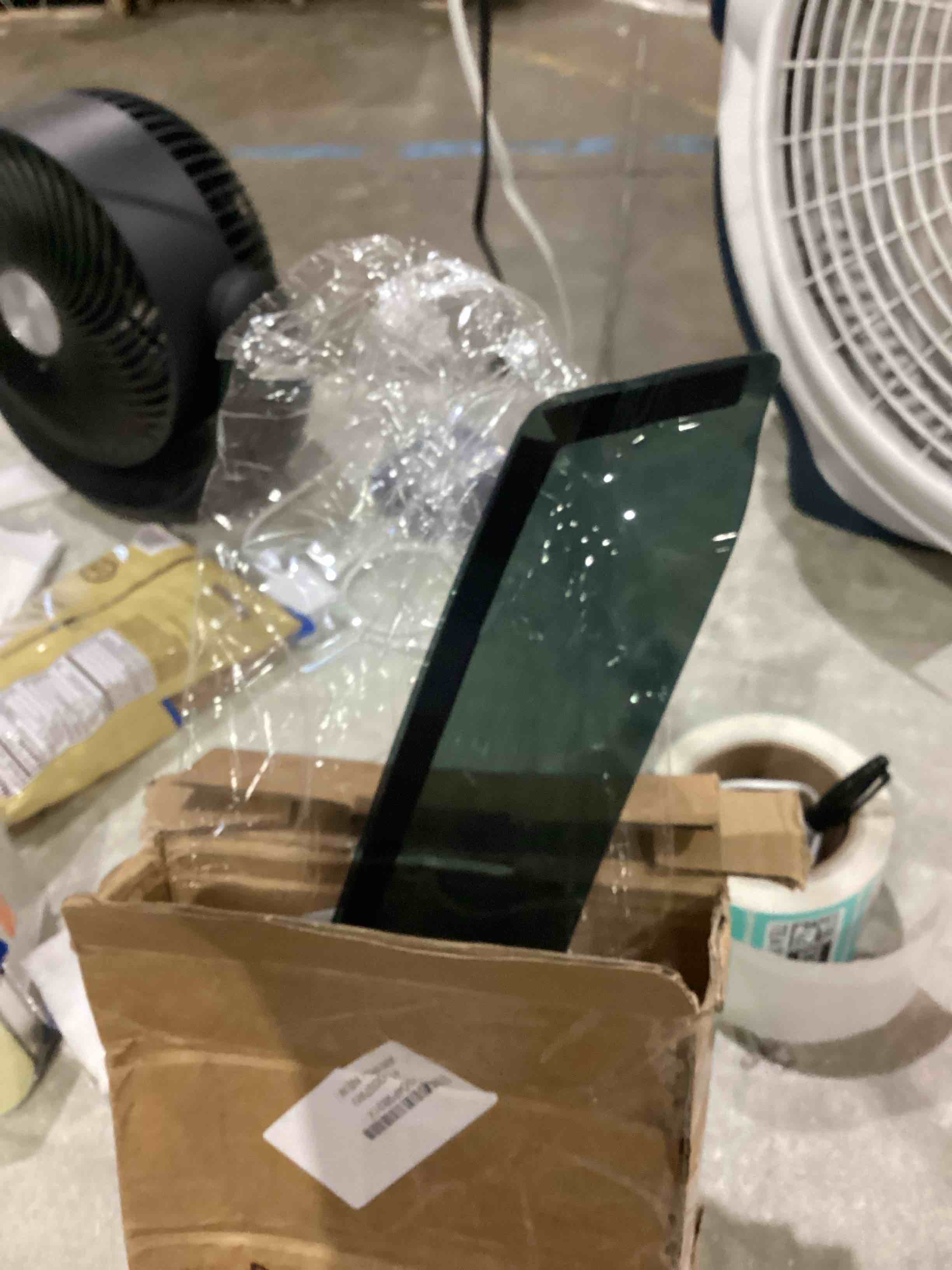 https://s3.amazonaws.com/lotting-images-prod/bidfta/TEA1638332_1751287136578.jpeg