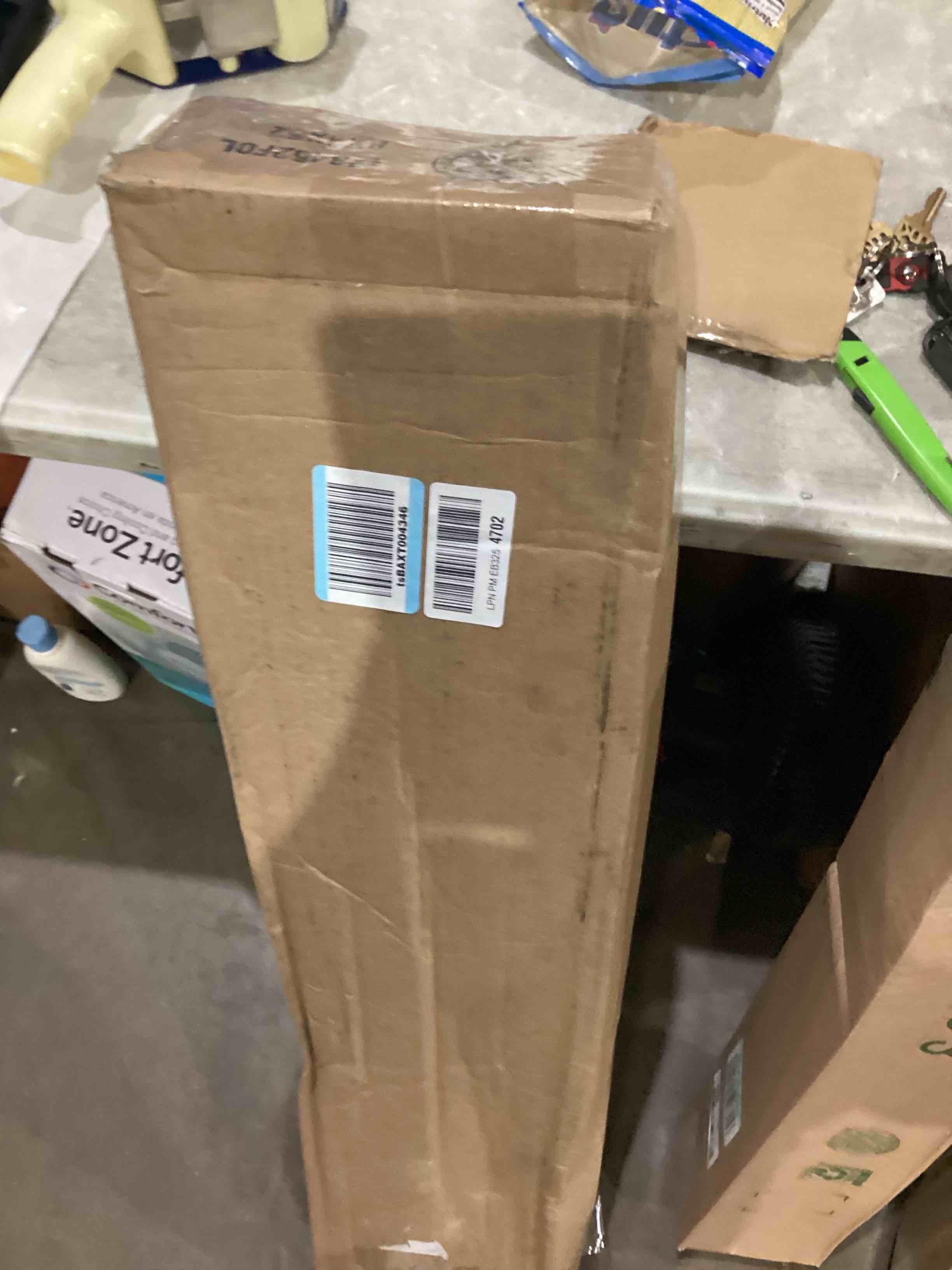https://s3.amazonaws.com/lotting-images-prod/bidfta/TEA1638346_1751289741397.jpeg