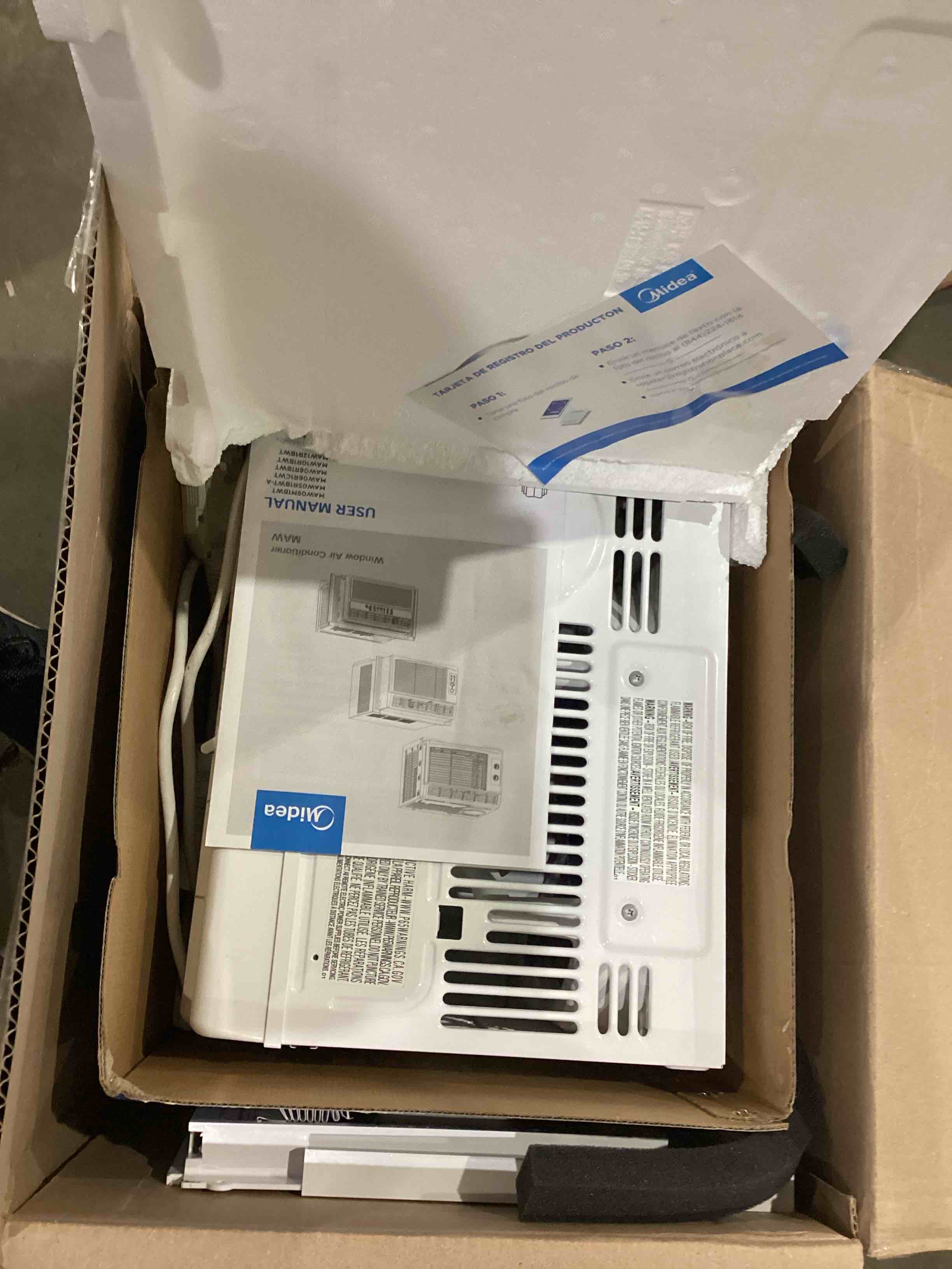 https://s3.amazonaws.com/lotting-images-prod/bidfta/TEA1638432_1751296836714.jpeg