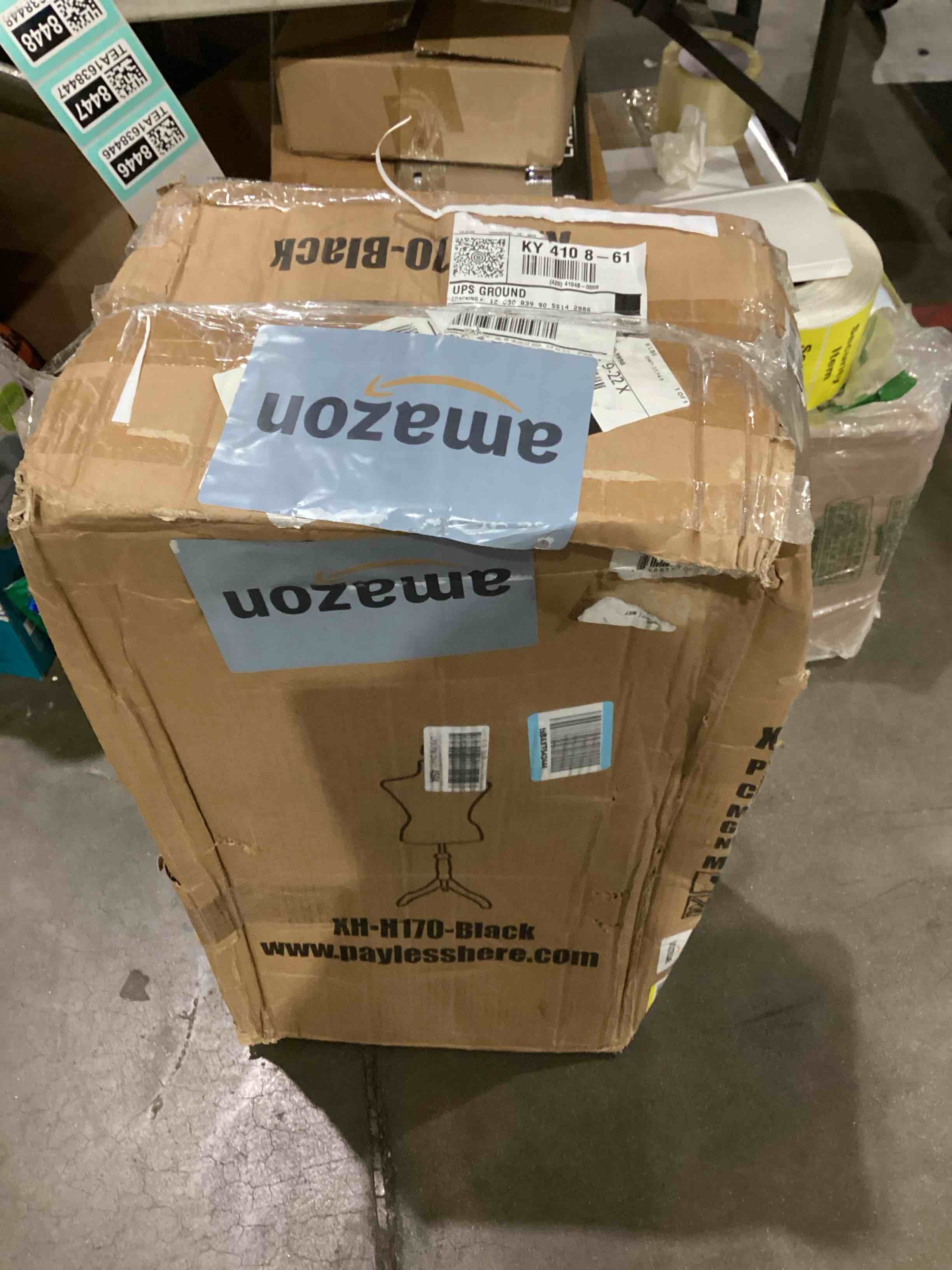 https://s3.amazonaws.com/lotting-images-prod/bidfta/TEA1638446_1751303460216.jpeg