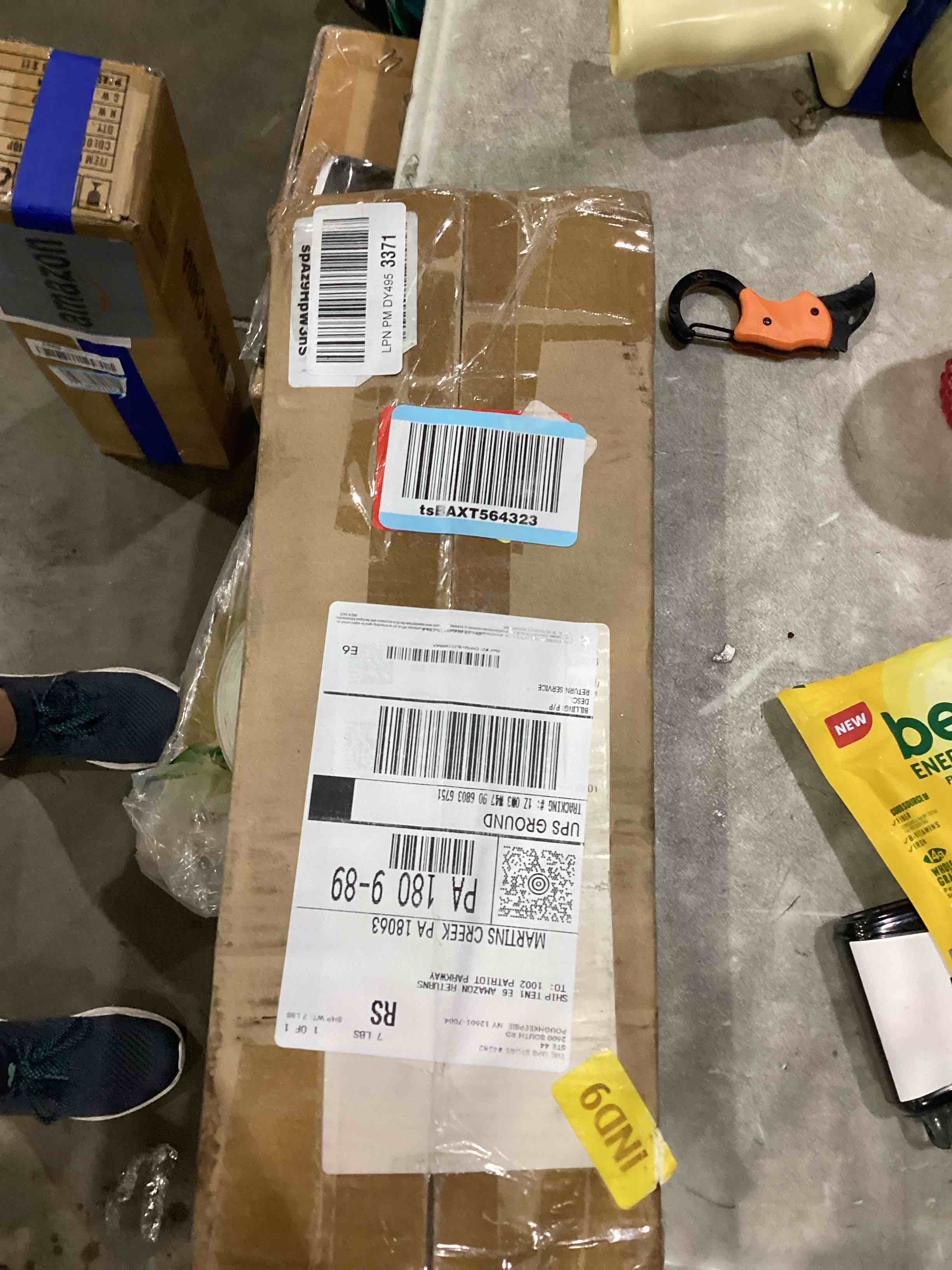 https://s3.amazonaws.com/lotting-images-prod/bidfta/TEA1638452_1751304023163.jpeg