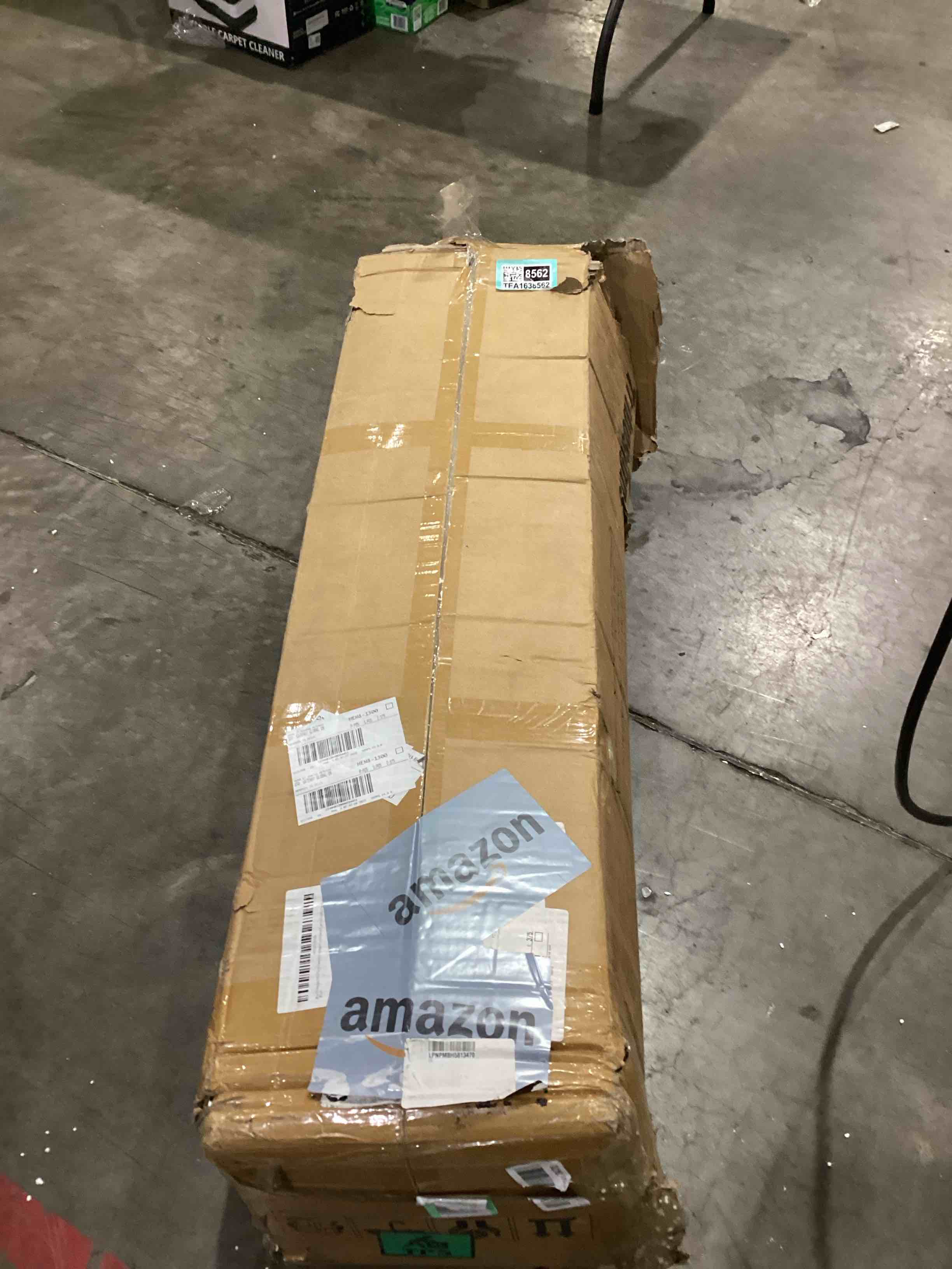 https://s3.amazonaws.com/lotting-images-prod/bidfta/TEA1638562_1751379392087.jpeg