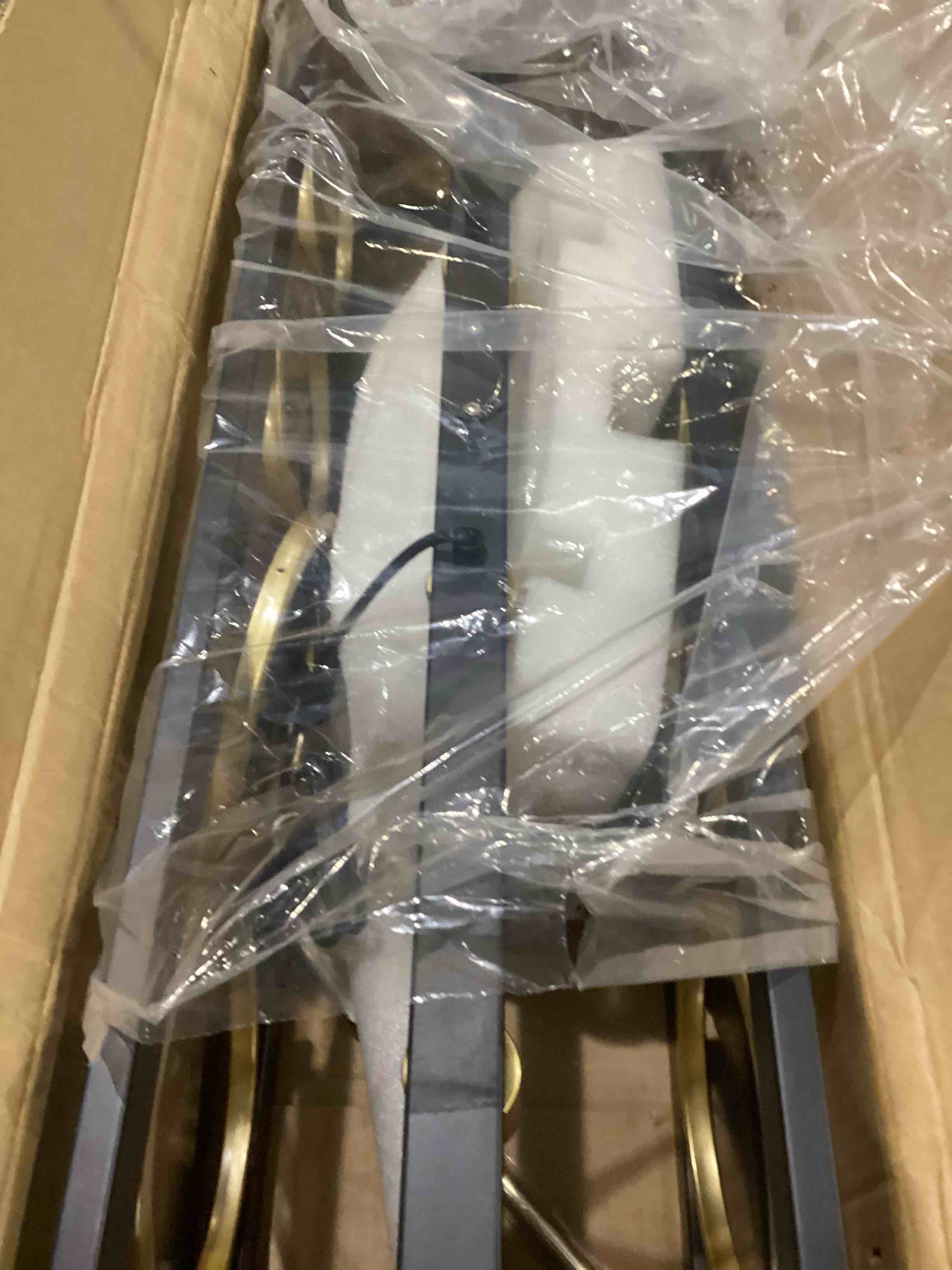 https://s3.amazonaws.com/lotting-images-prod/bidfta/TEA1638670_1751454978713.jpeg