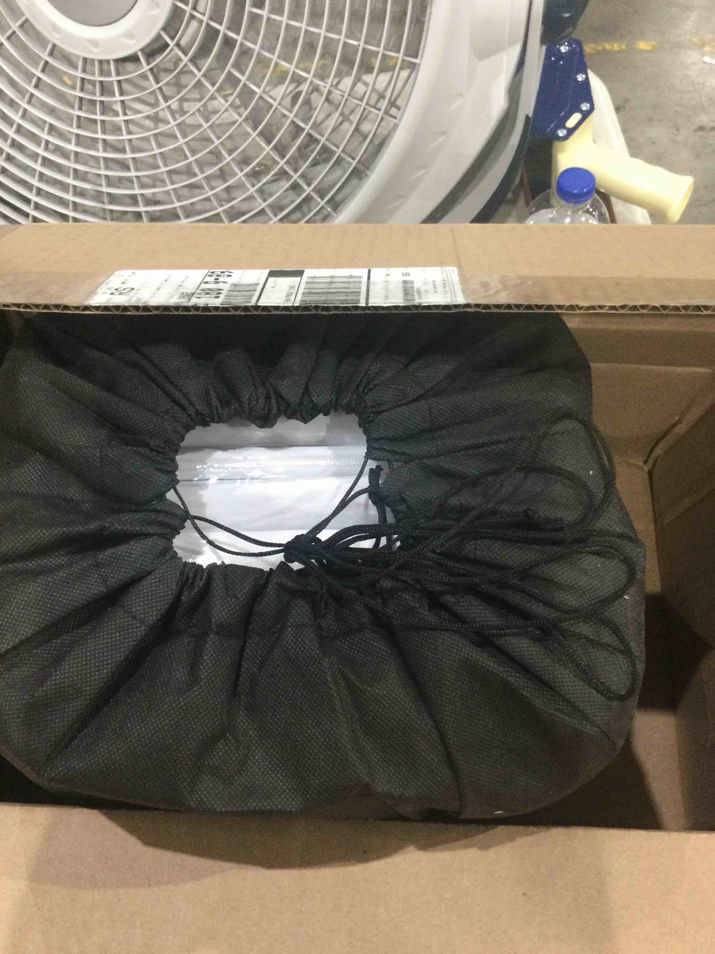 https://s3.amazonaws.com/lotting-images-prod/bidfta/TEA1638750_1751461003040.jpeg