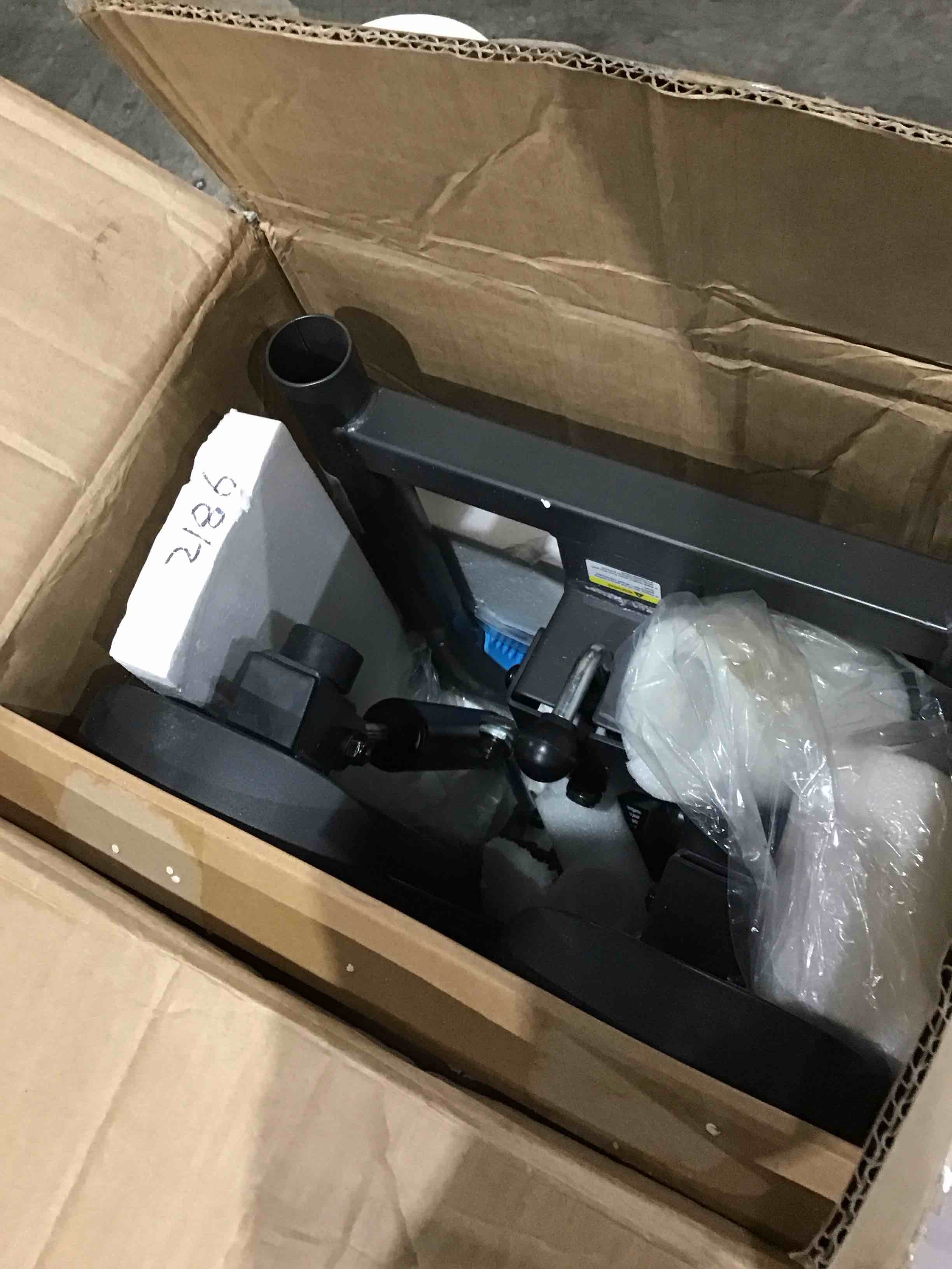 https://s3.amazonaws.com/lotting-images-prod/bidfta/TEA1639046_1751897192261.jpeg