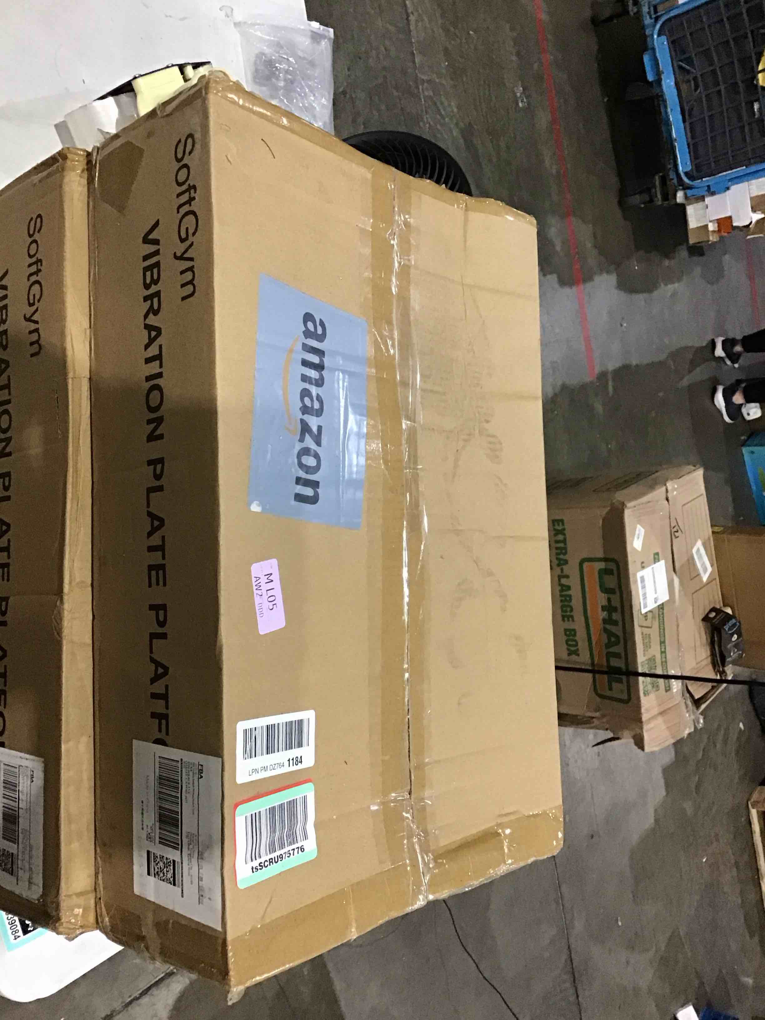 https://s3.amazonaws.com/lotting-images-prod/bidfta/TEA1639085_1751907871085.jpeg
