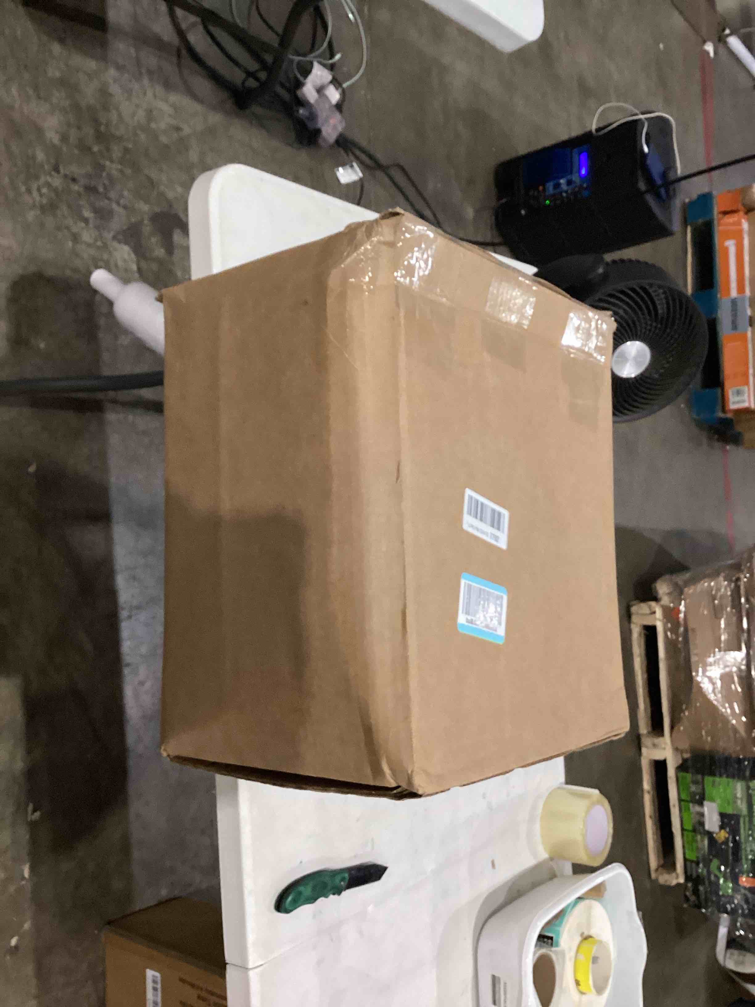 https://s3.amazonaws.com/lotting-images-prod/bidfta/TEA1639265_1752493613065.jpeg